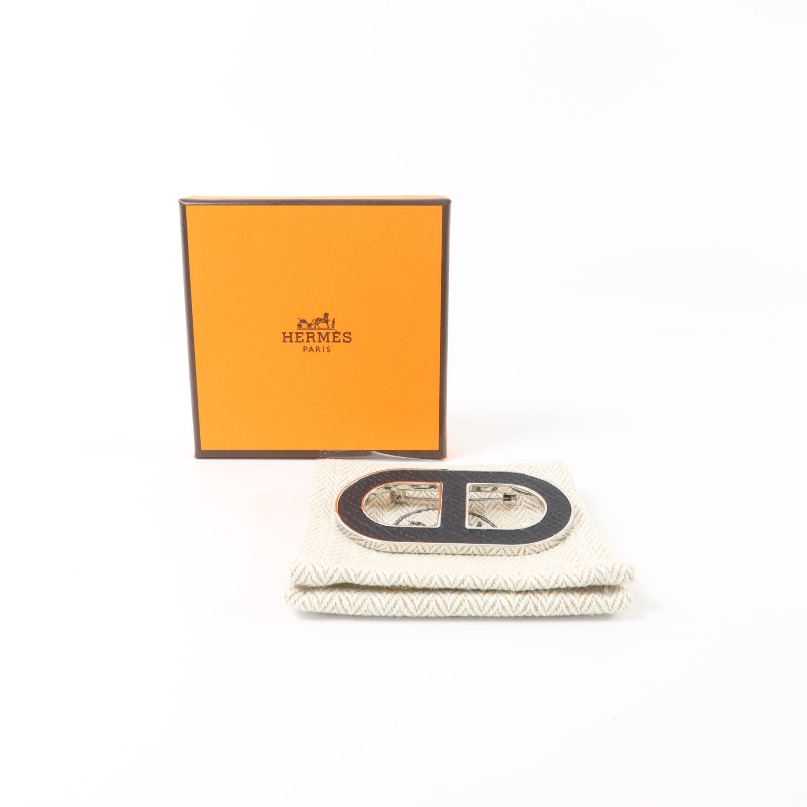 HERMES Epsom皮革/金屬Chaine d'Ancre Brooch胸針