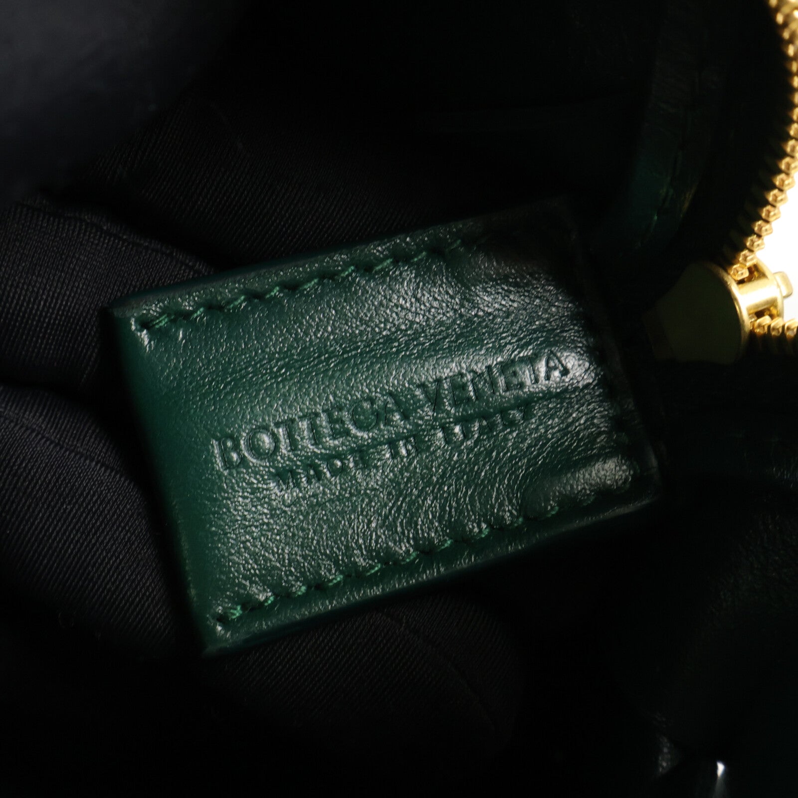 BOTTEGA VENETA 牛皮皮革Cassette Camera肩背袋