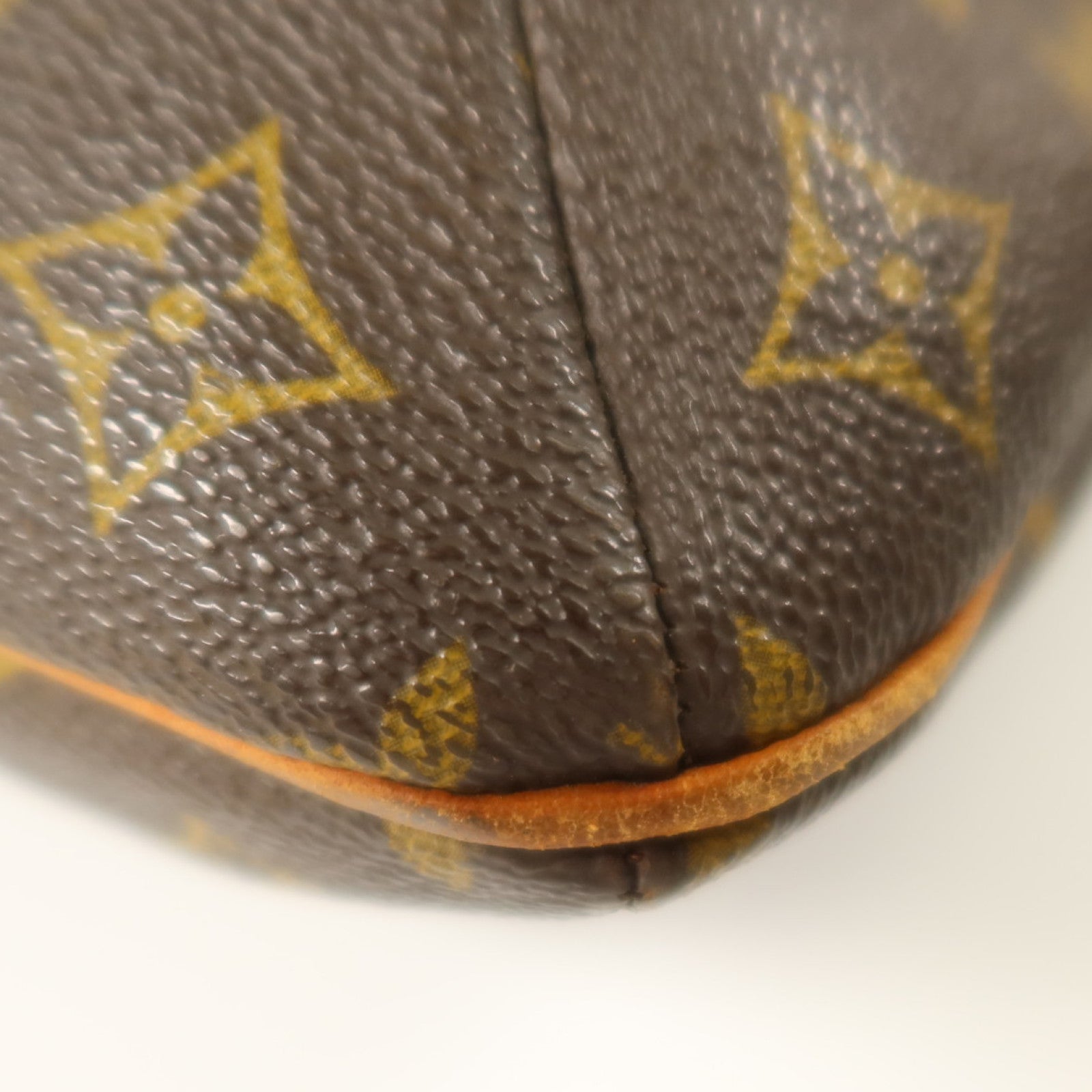 LOUIS VUITTON Monogram Musette金扣肩背袋