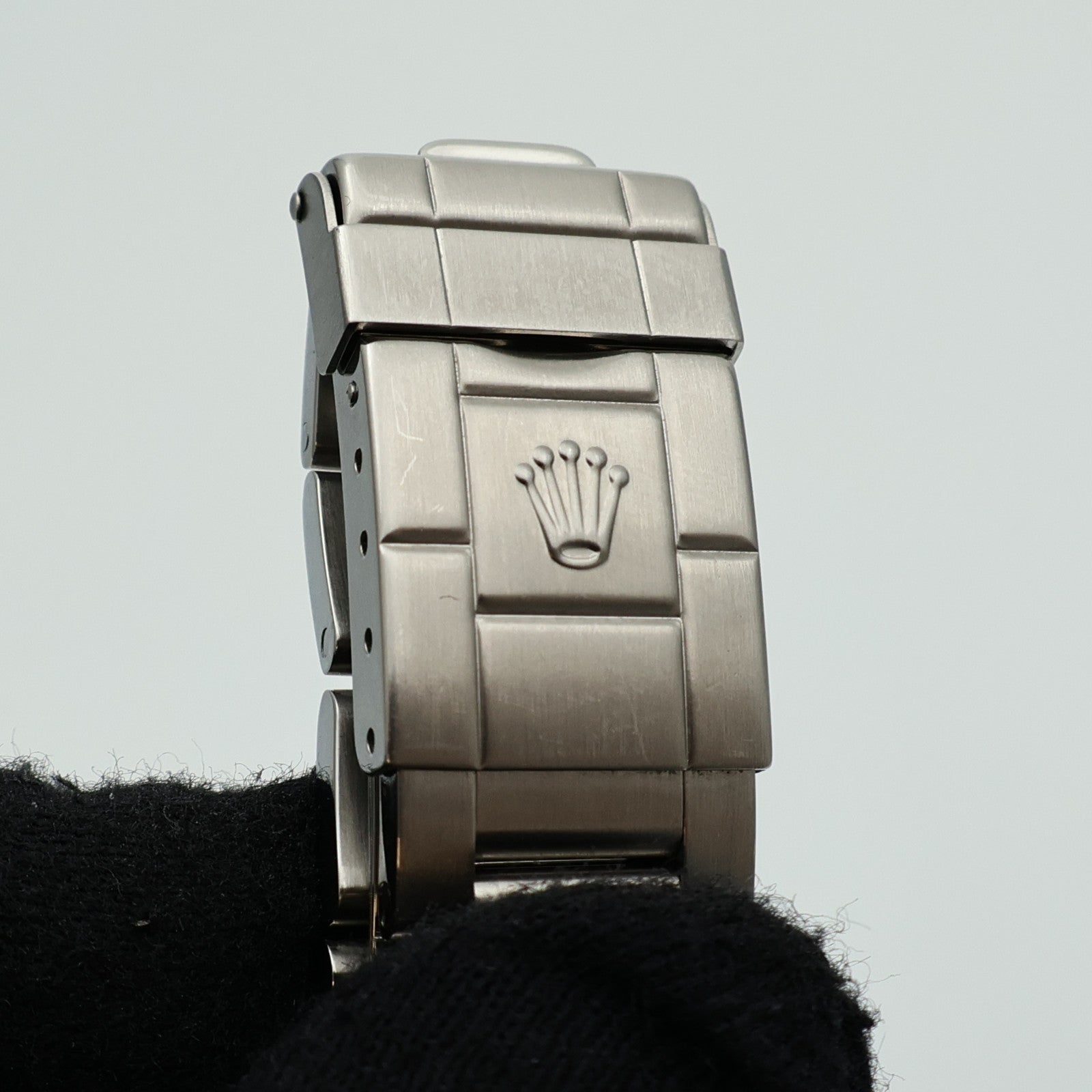 ROLEX Explorer II 16570