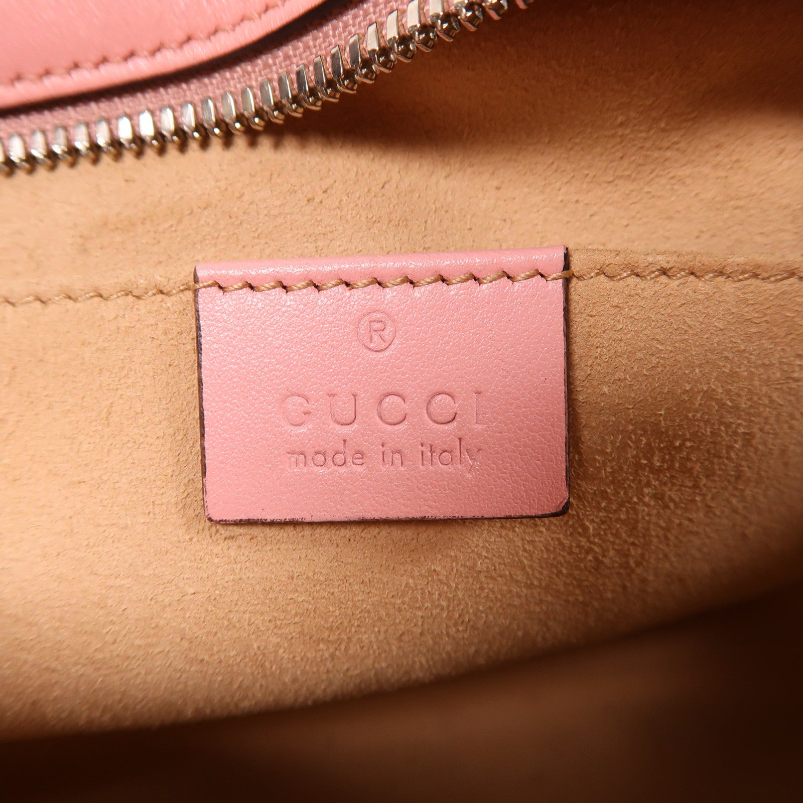 GUCCI 牛皮皮革GG Marmont銀扣肩背袋