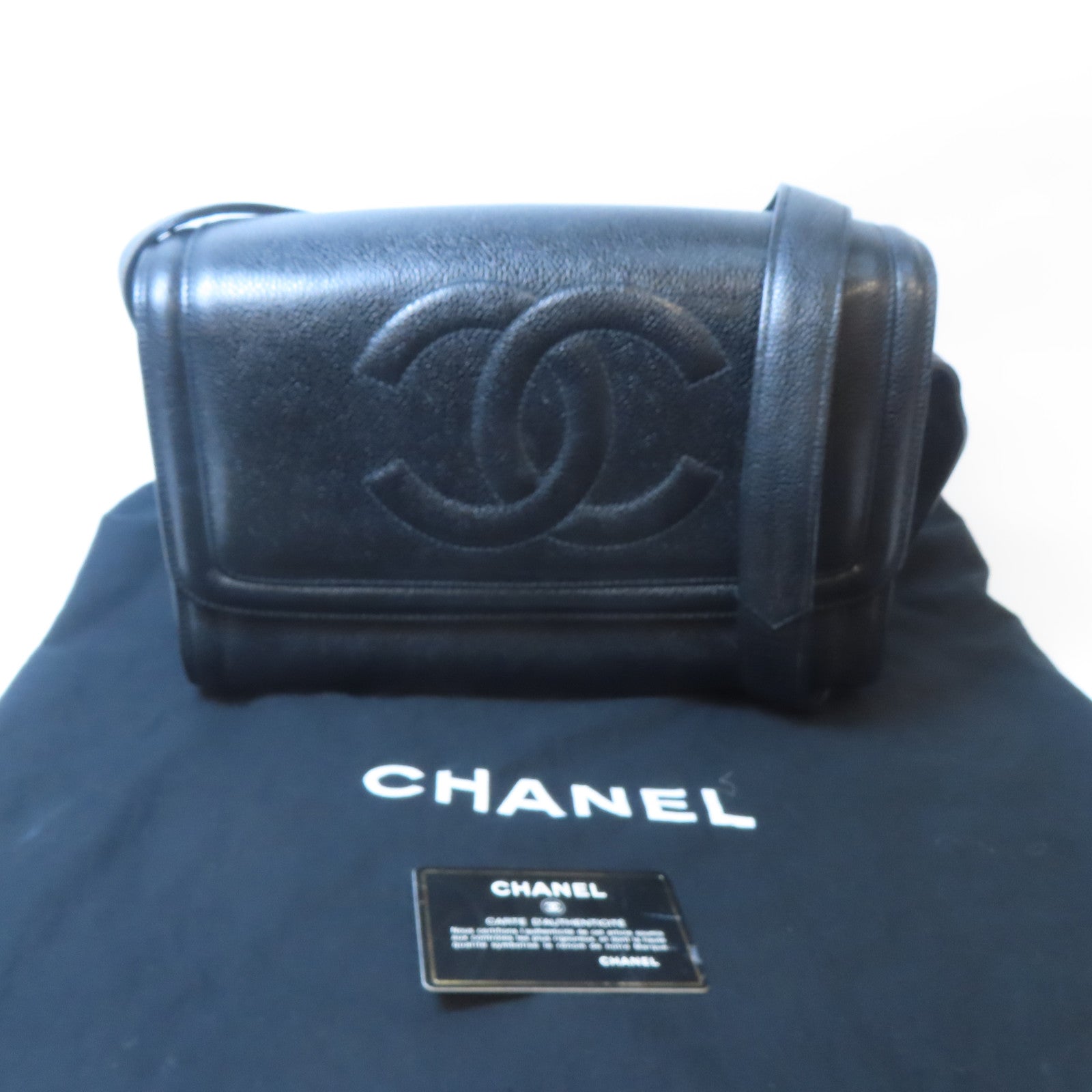 CHANEL 【激減優惠】牛皮皮革Vintage Shoulder Bag金扣肩背袋黑色
