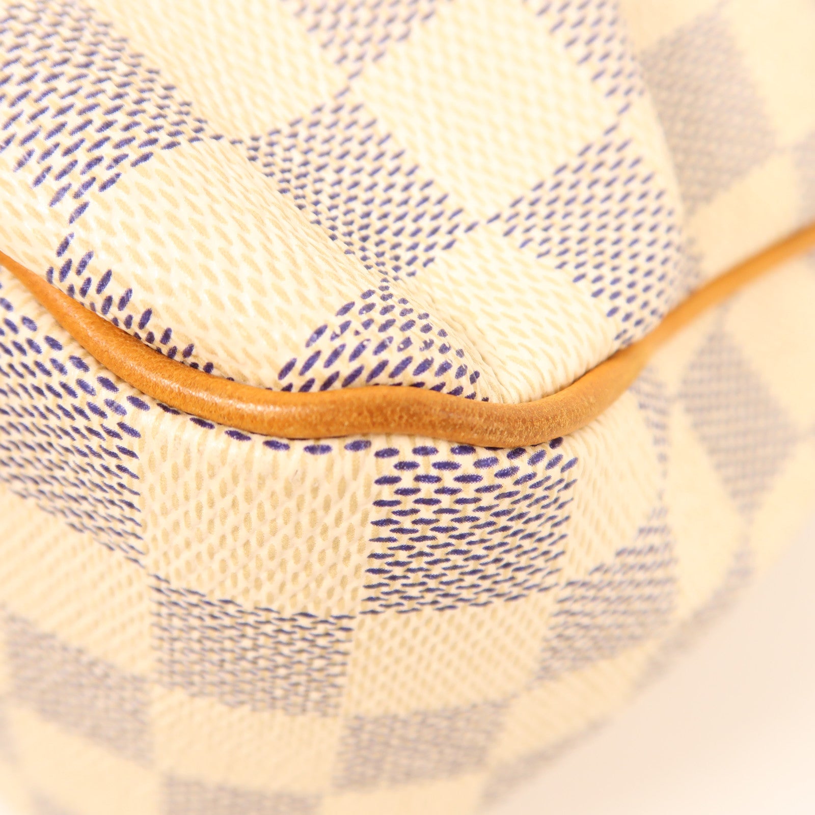 LOUIS VUITTON Damier Azur Siracusa PM金扣肩背袋