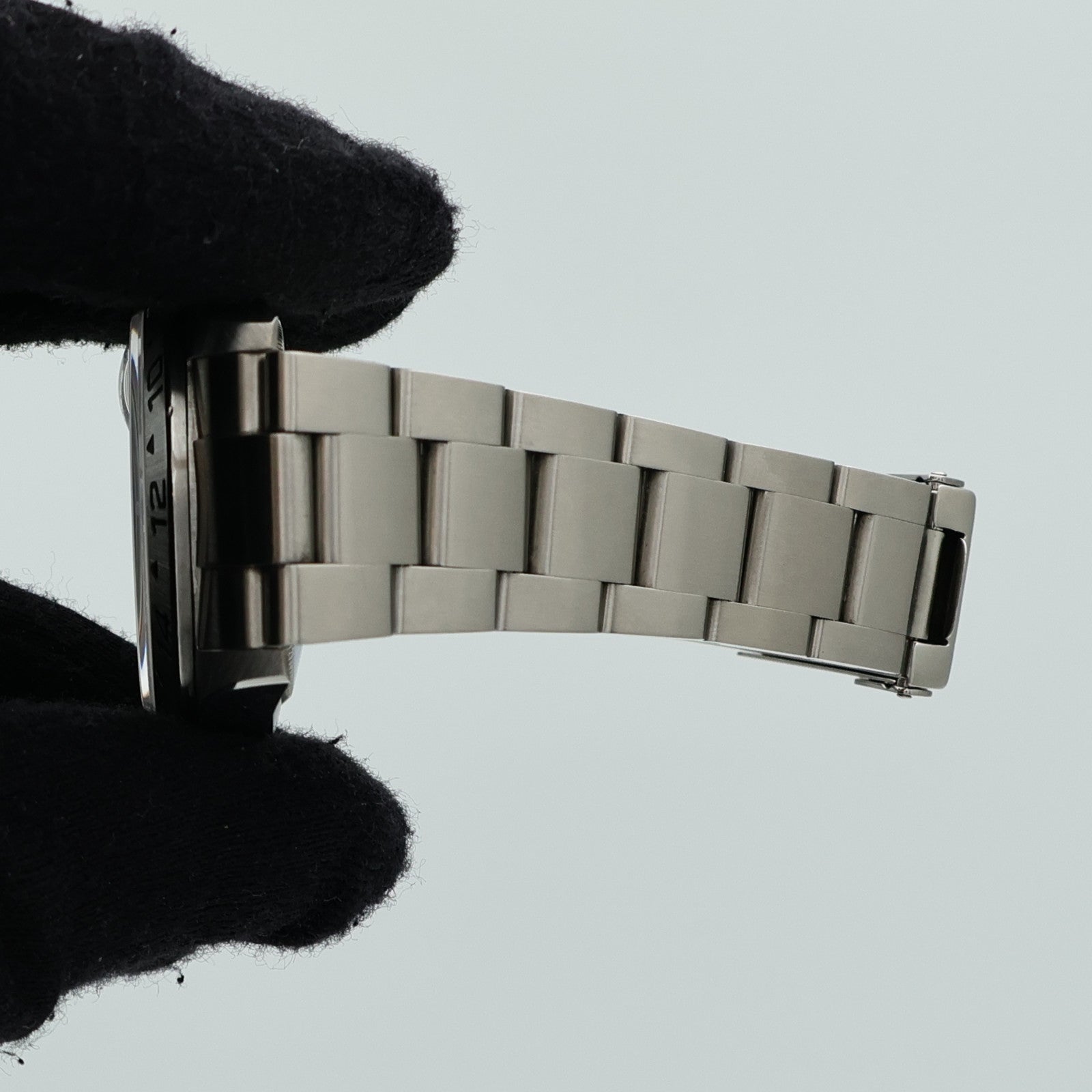 ROLEX Explorer II 16570