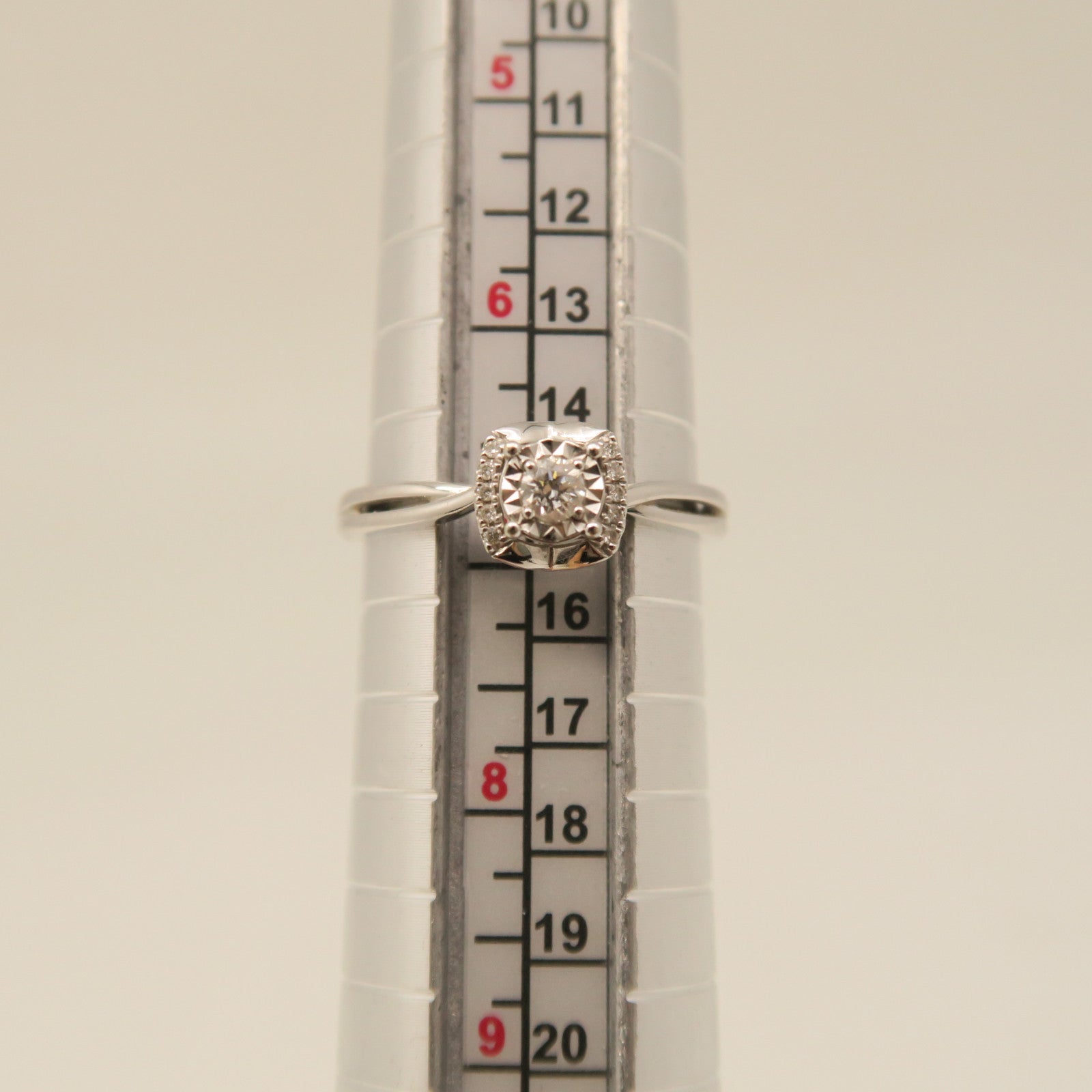 JEWELRY 18K White Gold Diamond Ring US#7.5