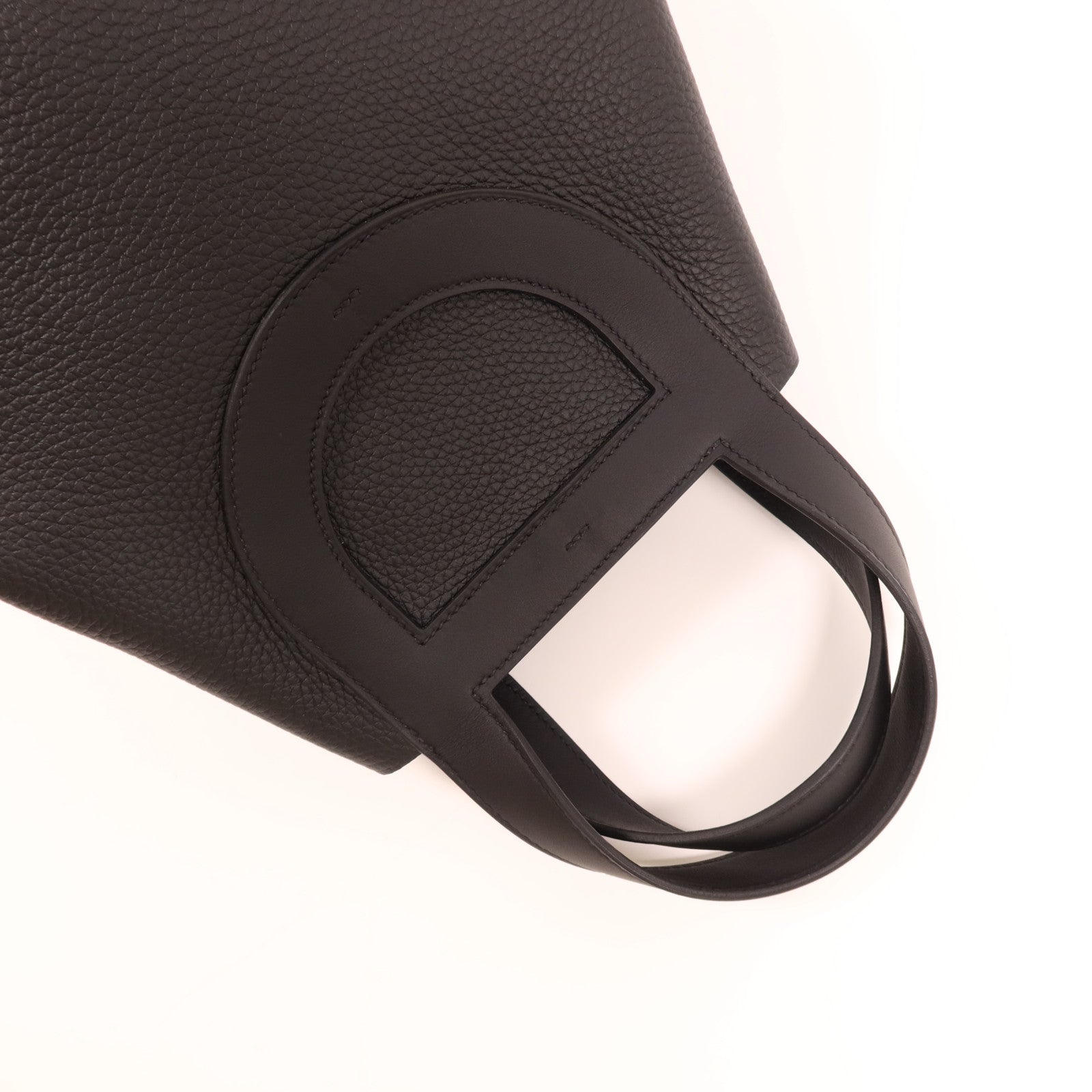 HERMES Clemence皮革In The Loop 23金扣手挽袋Noir