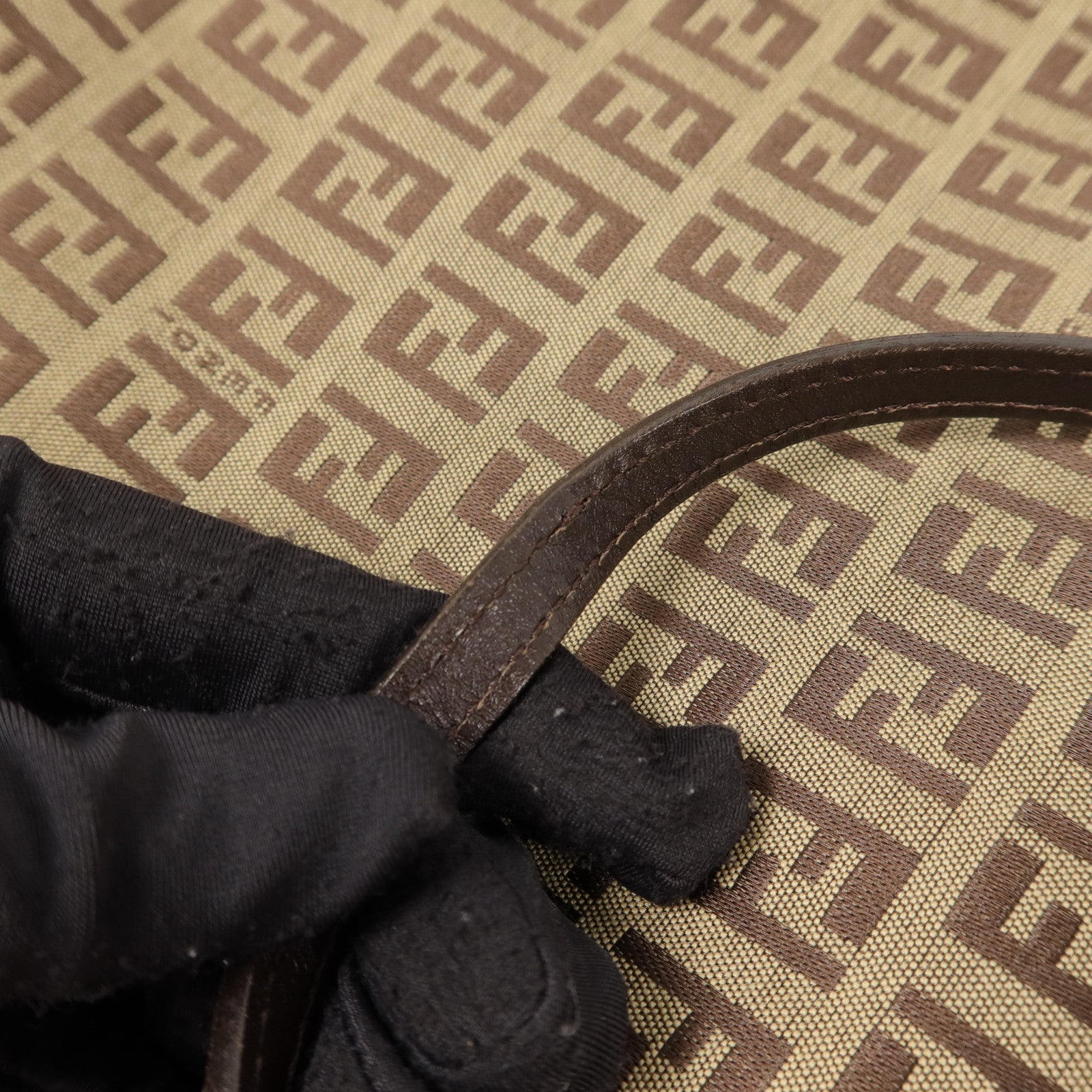 FENDI 牛皮皮革/帆布Vintage Hand Bag手挽袋