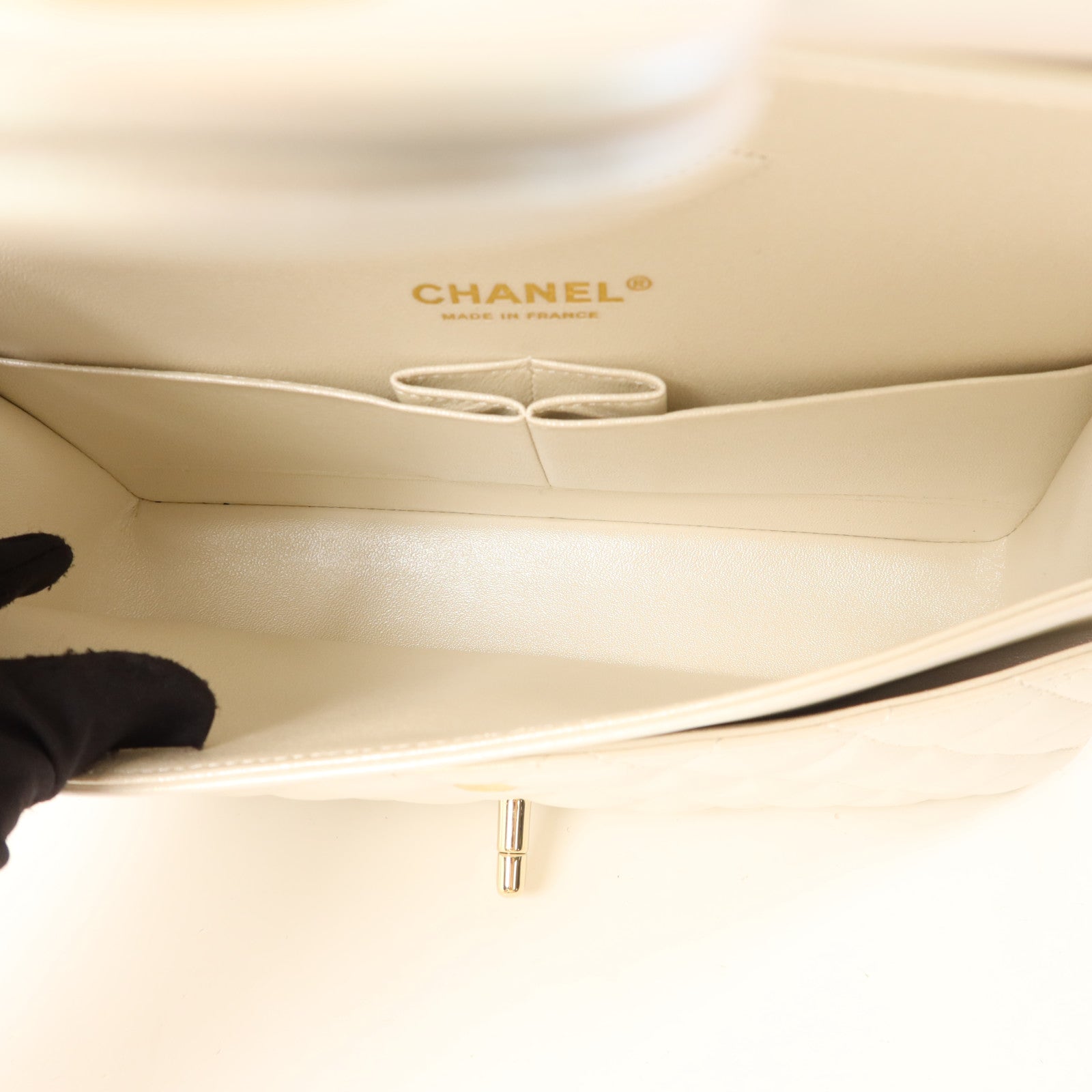 CHANEL 牛皮皮革Classic 25金扣鏈帶肩背袋