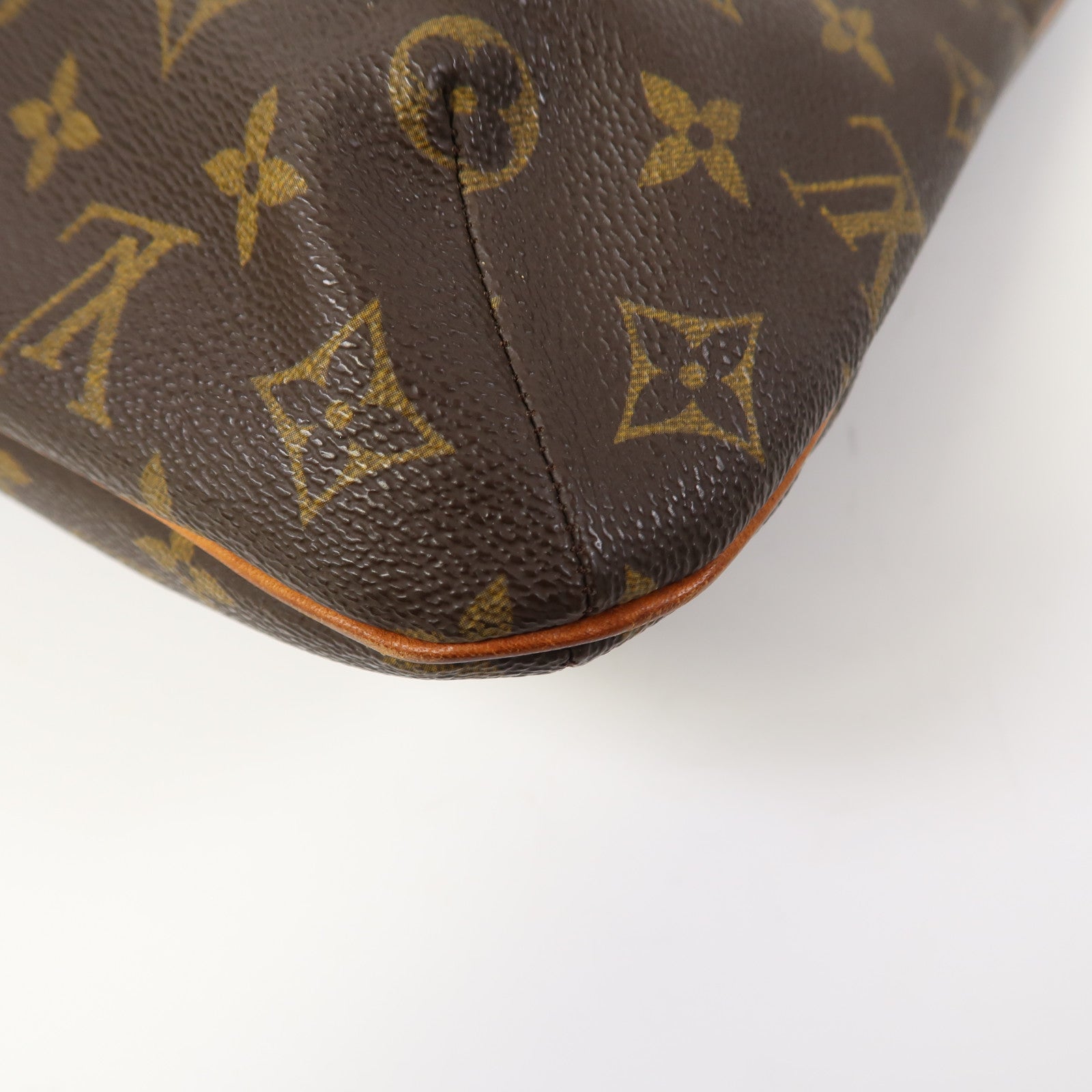 LOUIS VUITTON 【激減優惠】Monogram Musette金扣肩背袋啡色