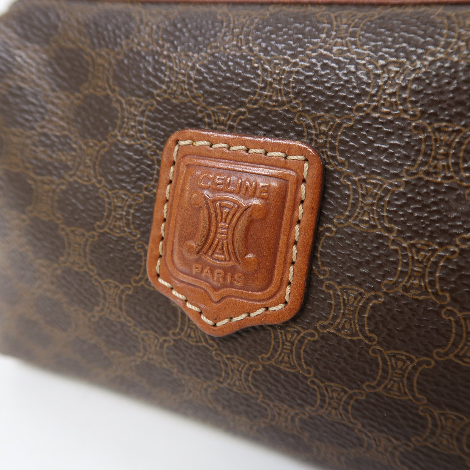 CELINE Macadam Vintage Pouch Bag金扣手拿包啡色