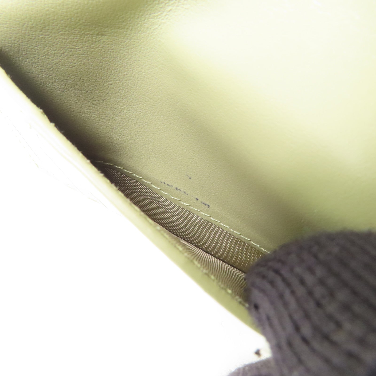 BOTTEGA VENETA 羊皮皮革Wallet金扣錢包