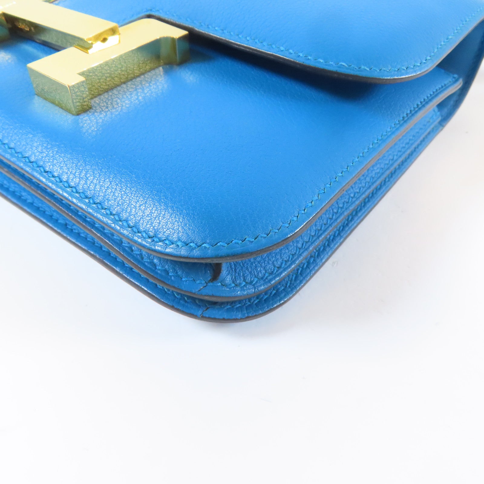 HERMES 【激減優惠】Evercolor皮革Constance Mini金扣肩背袋藍色