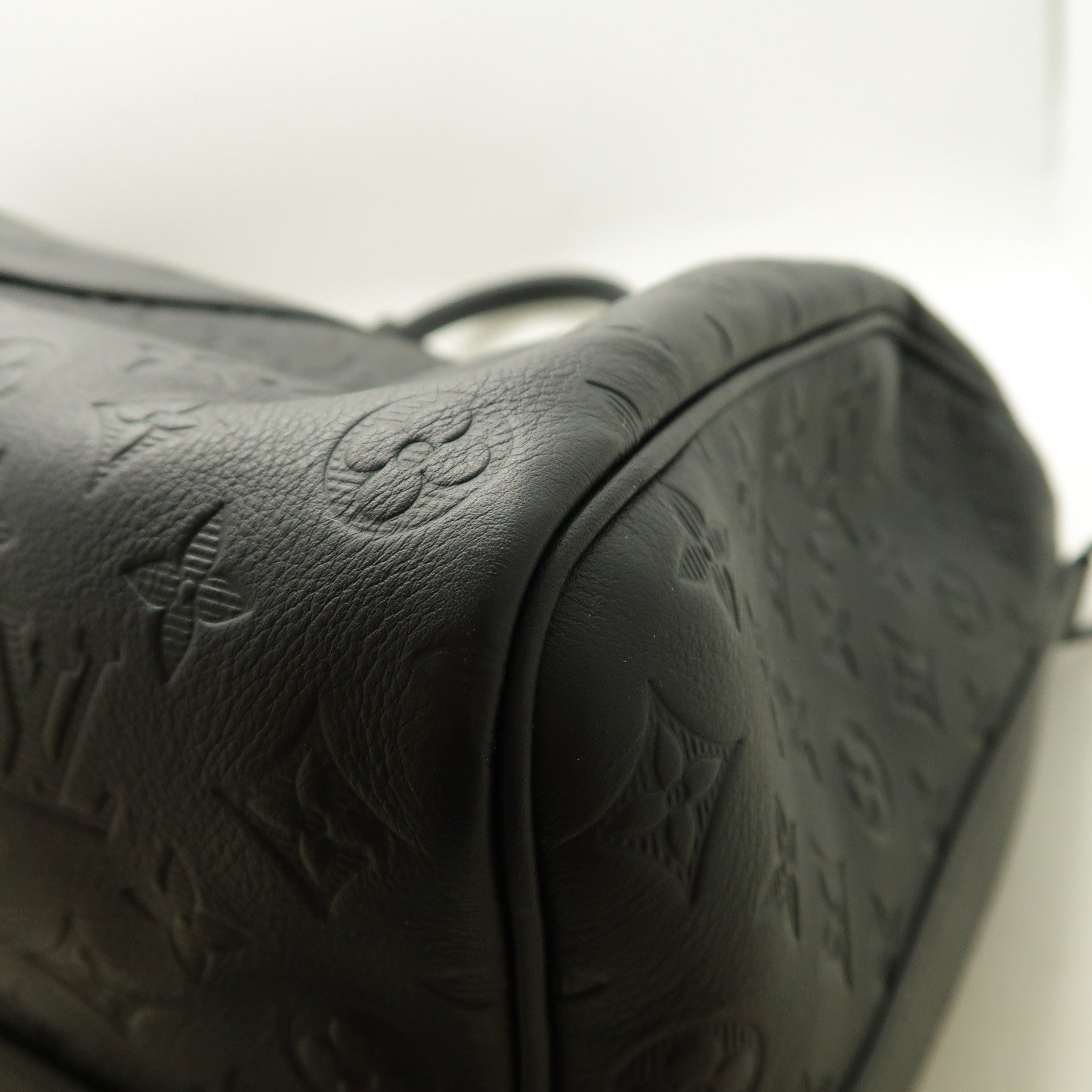 LOUIS VUITTON Monogram Shadow Keepall Bandouliere 50波士頓包黑色