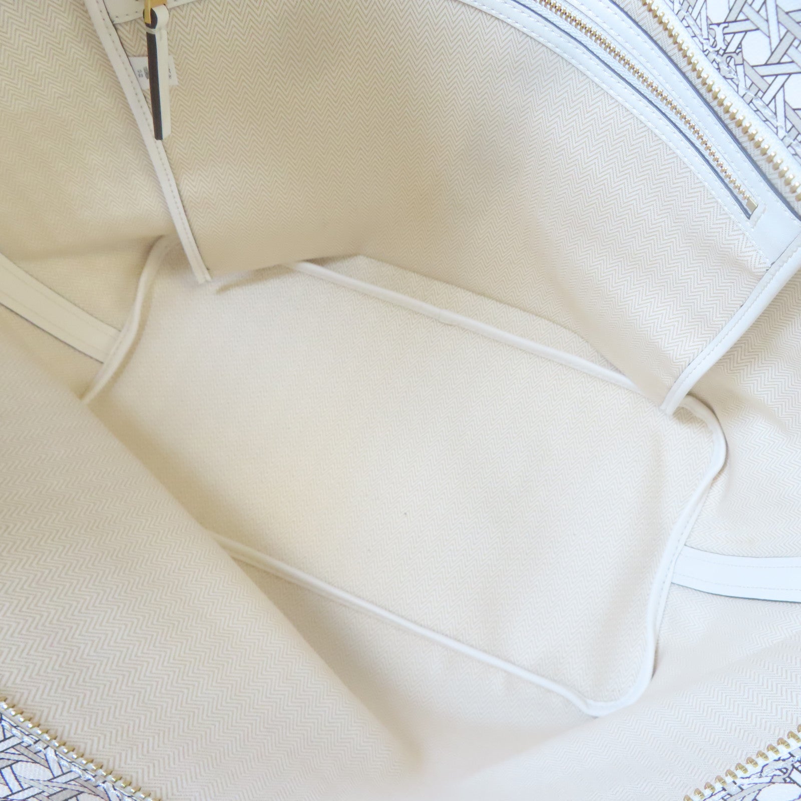 Tory Burch 塗層帆布Tote Bag金扣手挽袋米色