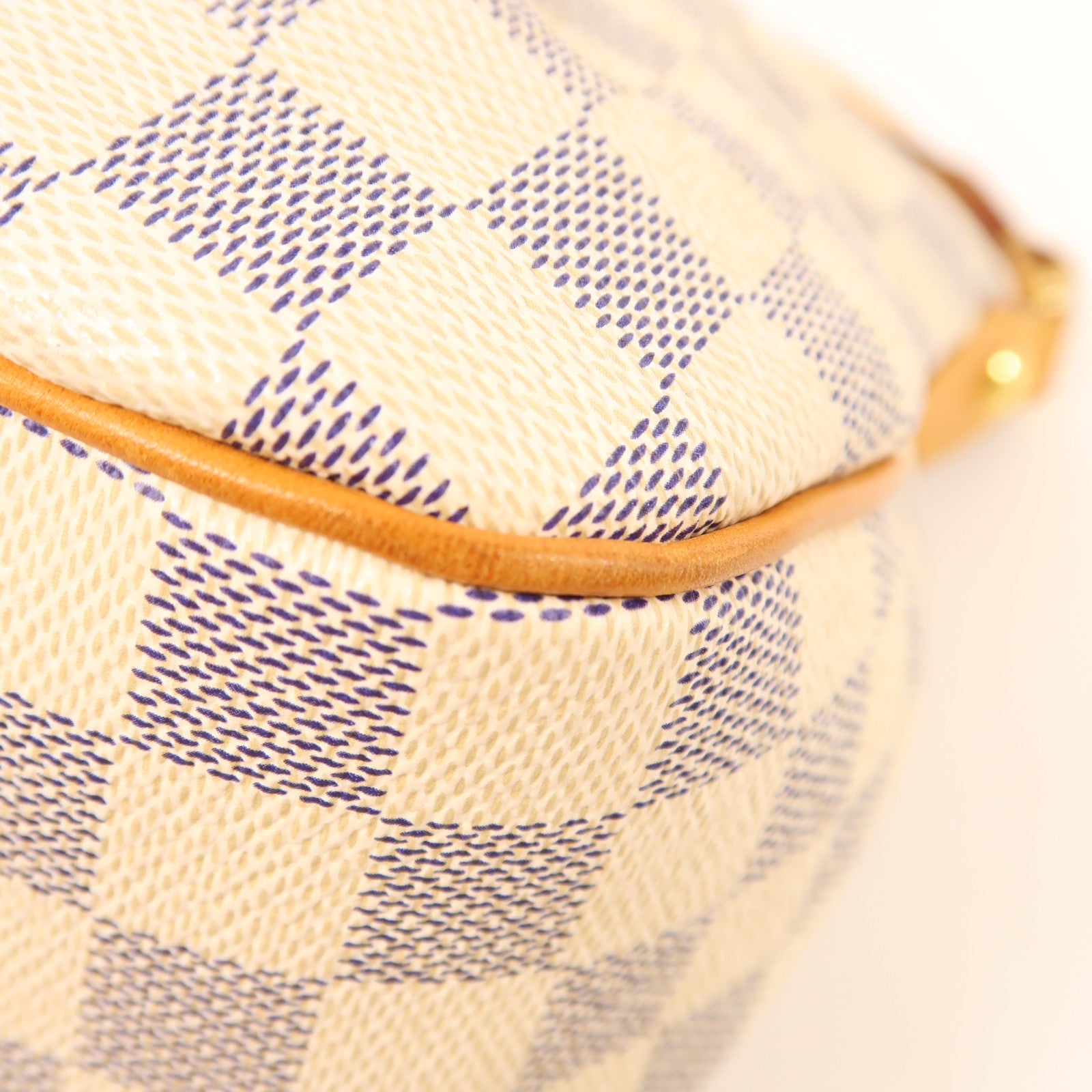 LOUIS VUITTON Damier Azur Siracusa PM金扣肩背袋