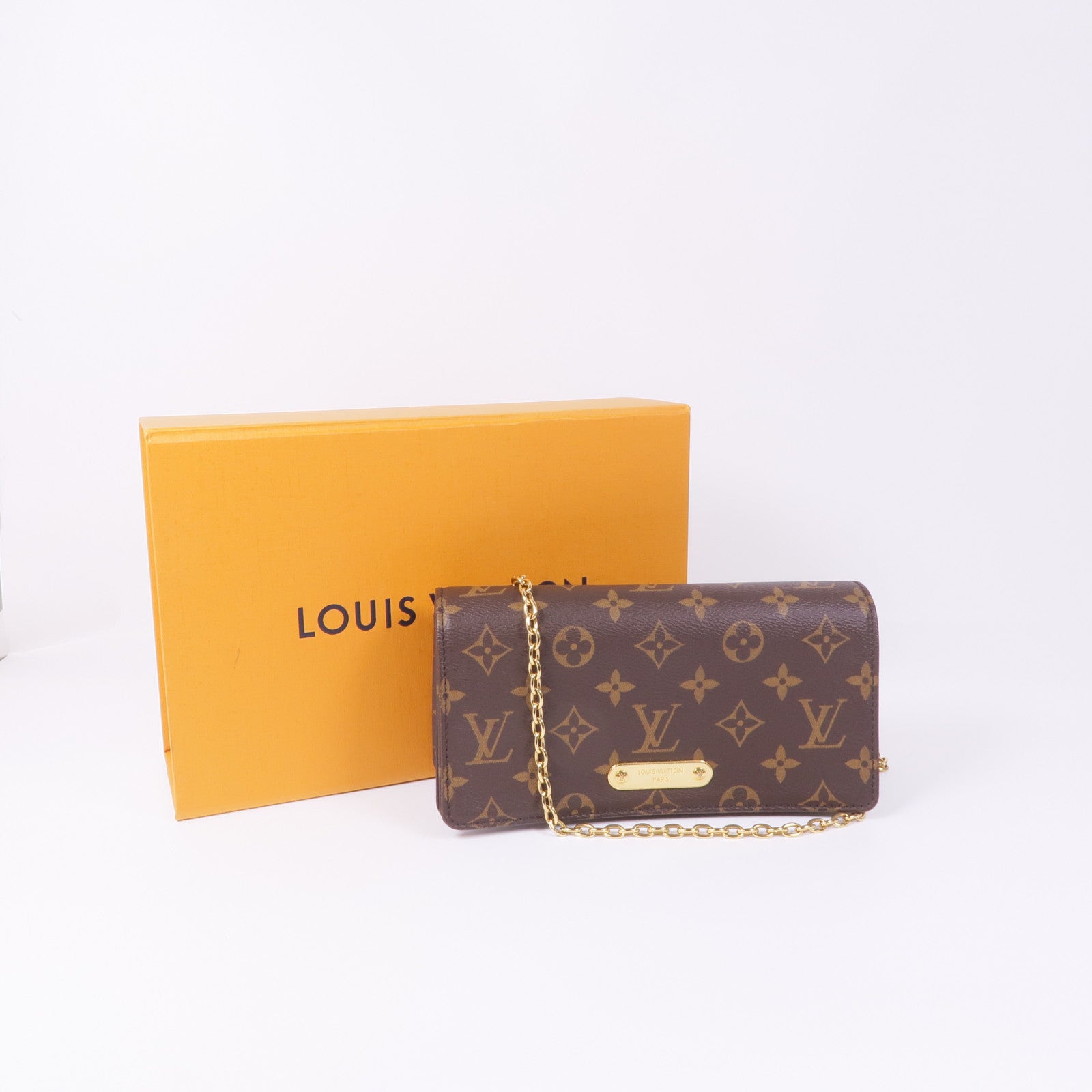 LOUIS VUITTON Monogram Wallet On Chain Lily金扣鏈帶肩背袋