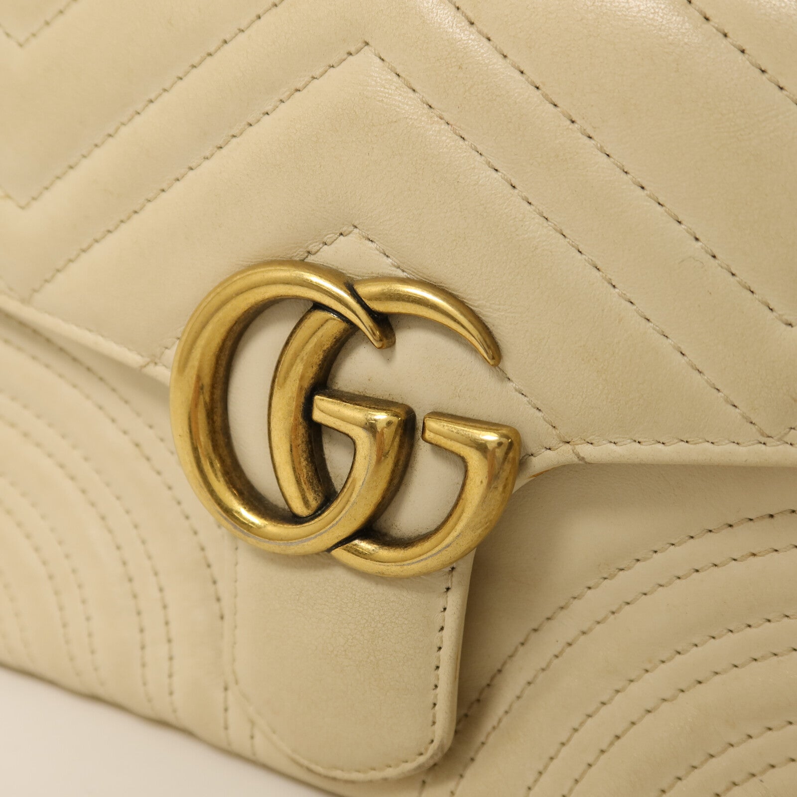 GUCCI 牛皮皮革GG Marmont金扣鏈帶手挽肩背兩用袋