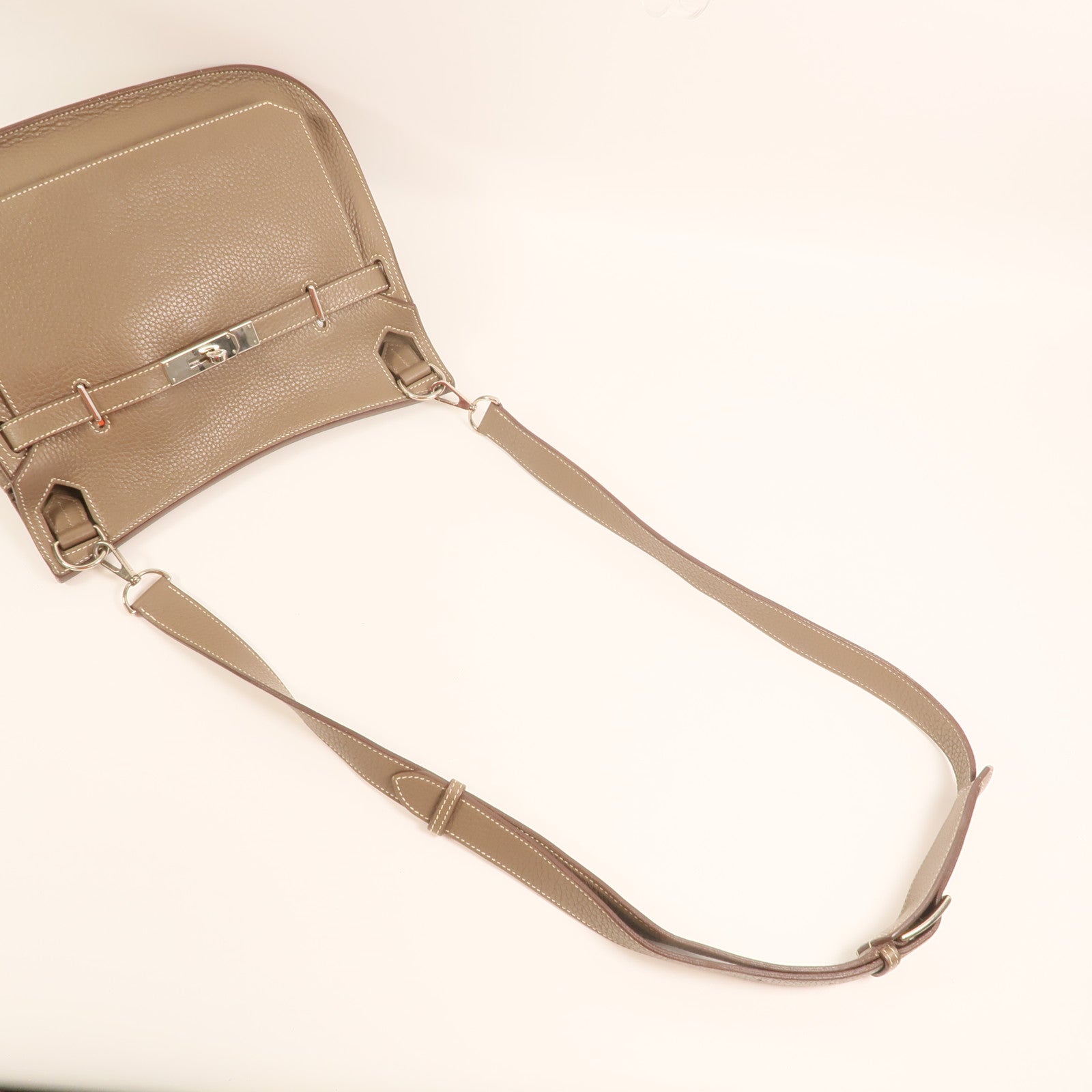 HERMES Clemence皮革Jypsiere 28銀扣肩背袋Etoupe