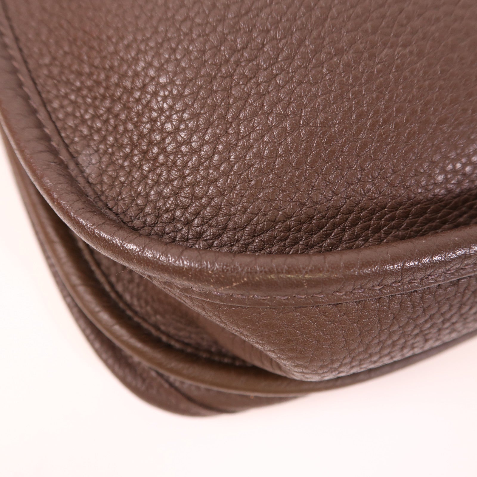 HERMES Clemence皮革Evelyne PM銀扣肩背袋Moka