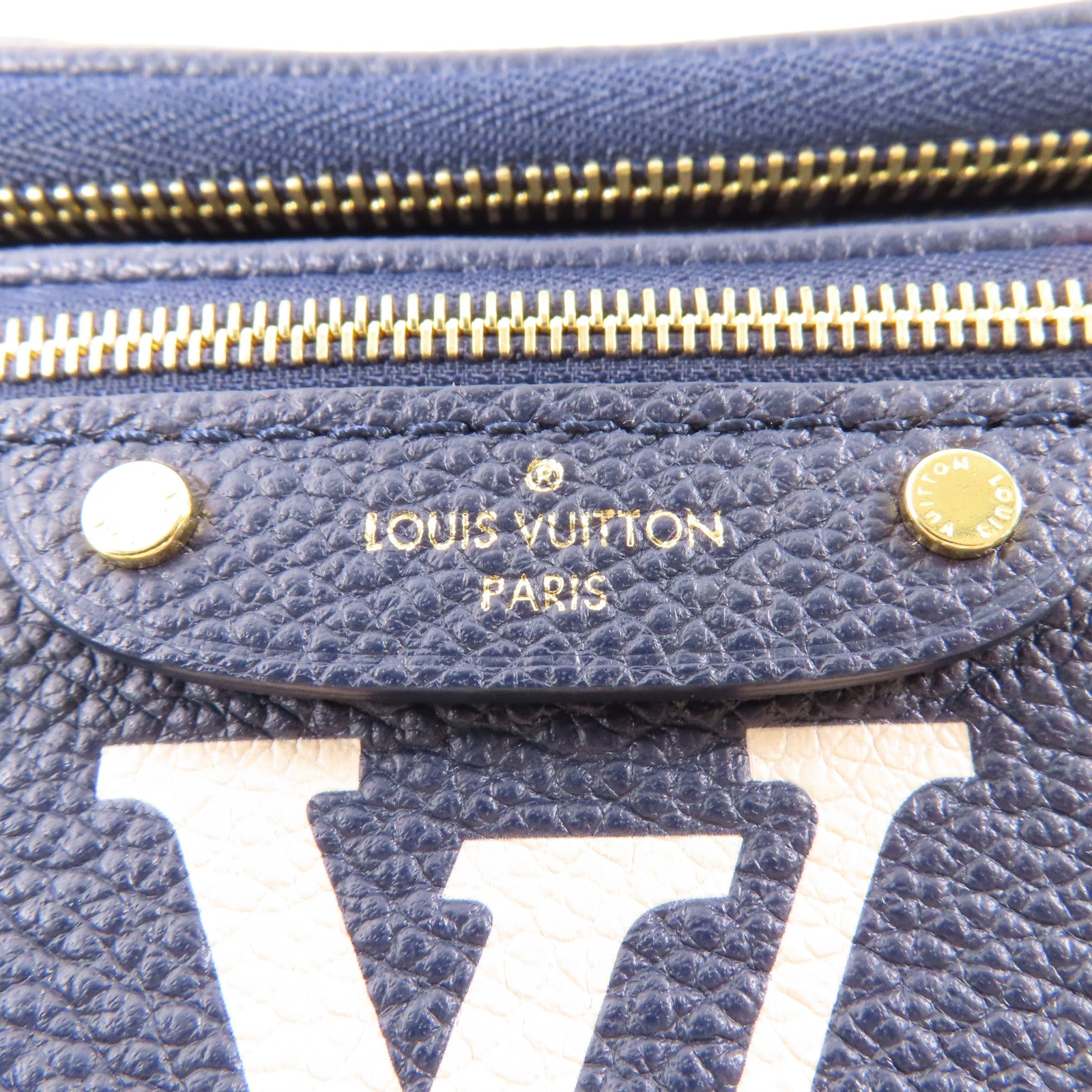 LOUIS VUITTON Monogram Empreinte Mini Bumbag金扣手挽肩背兩用袋