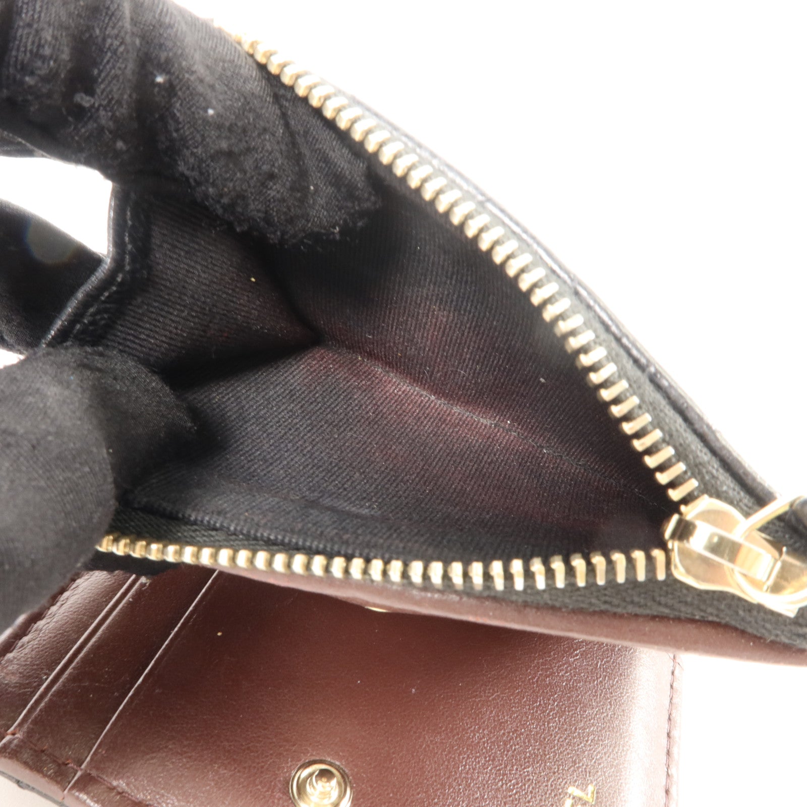 CHANEL 牛皮皮革Bifold Wallet錢包