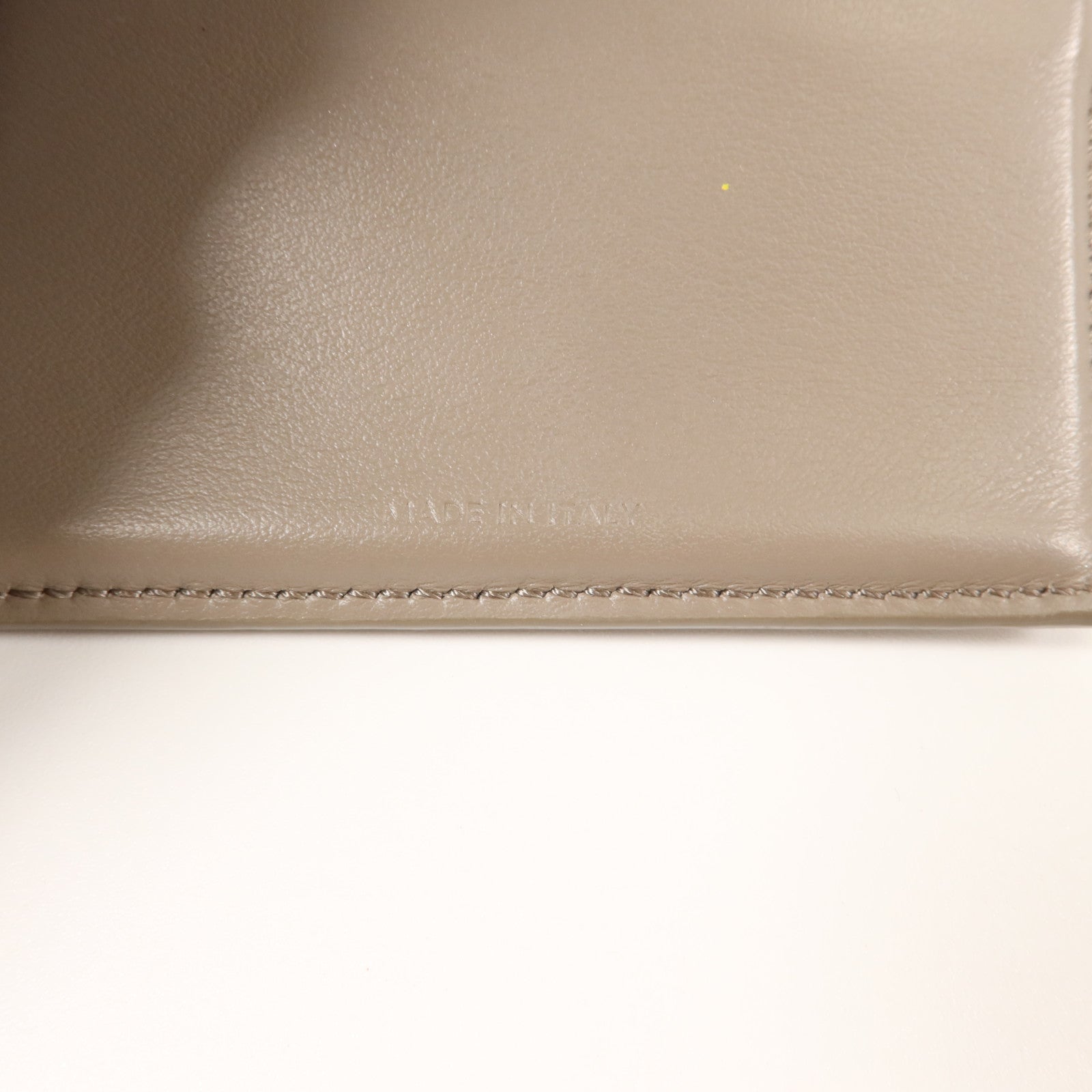 CELINE 牛皮皮革Trifold Wallet錢包