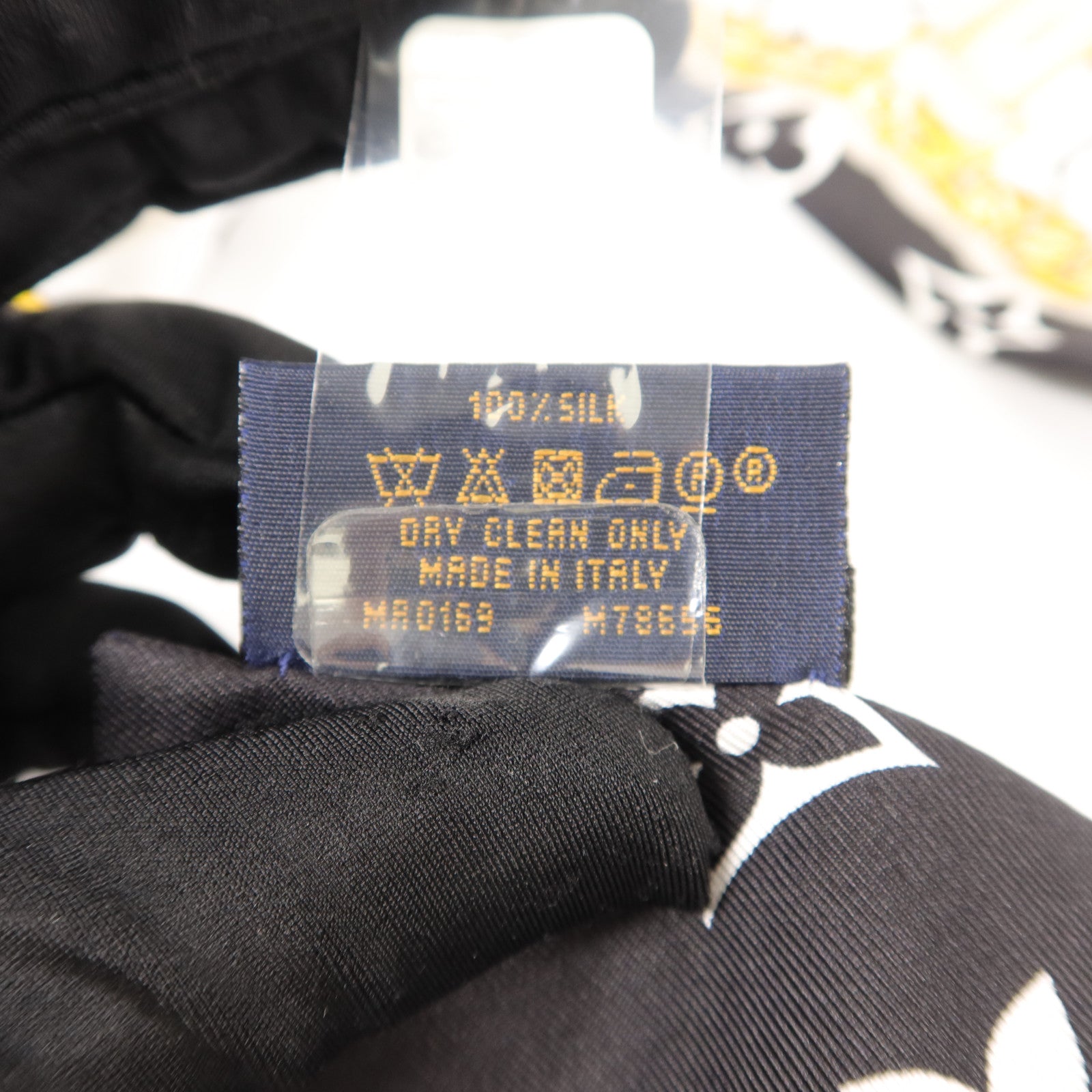 LOUIS VUITTON 絲質Monogram Confidential Bandeau頭巾