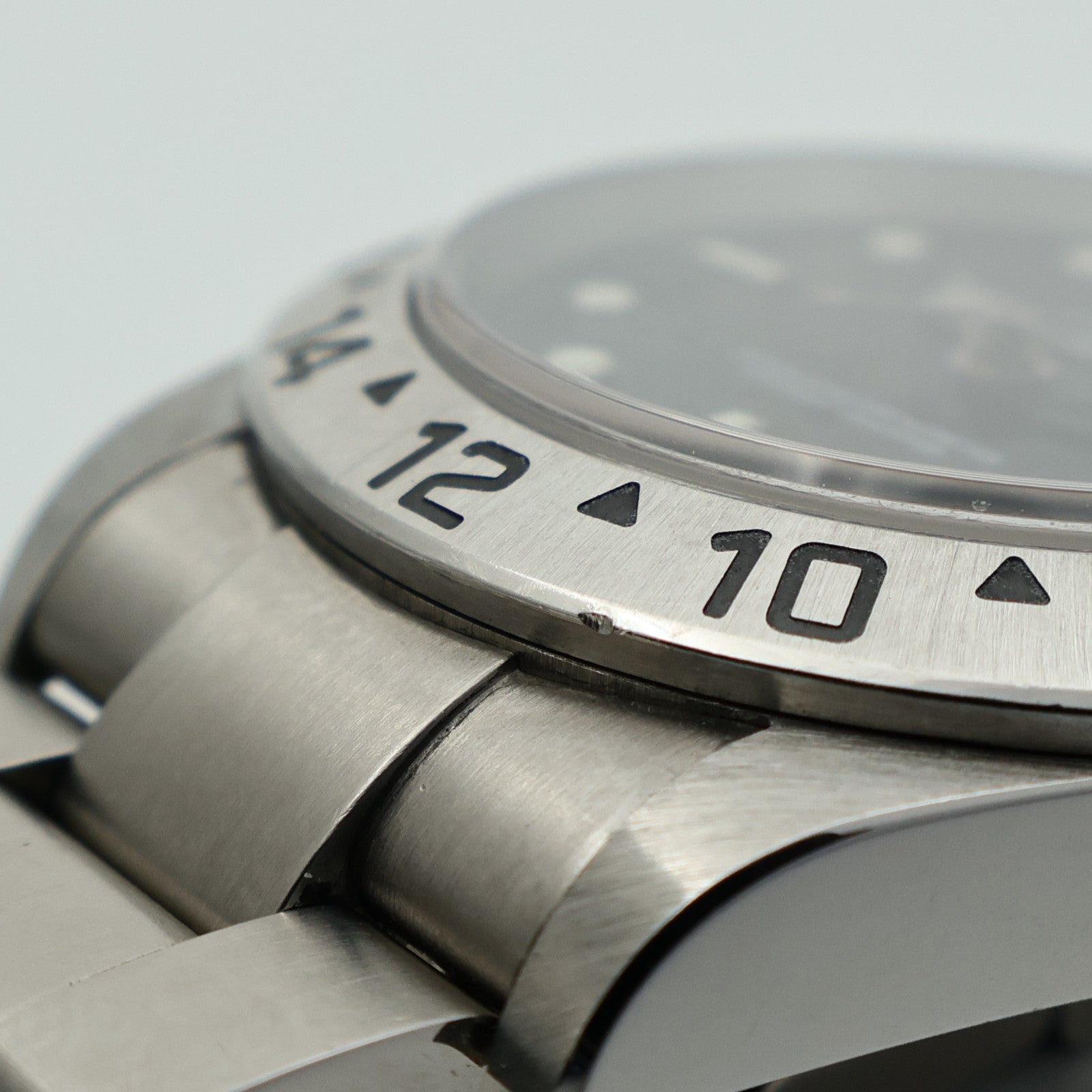 ROLEX Explorer II 16570