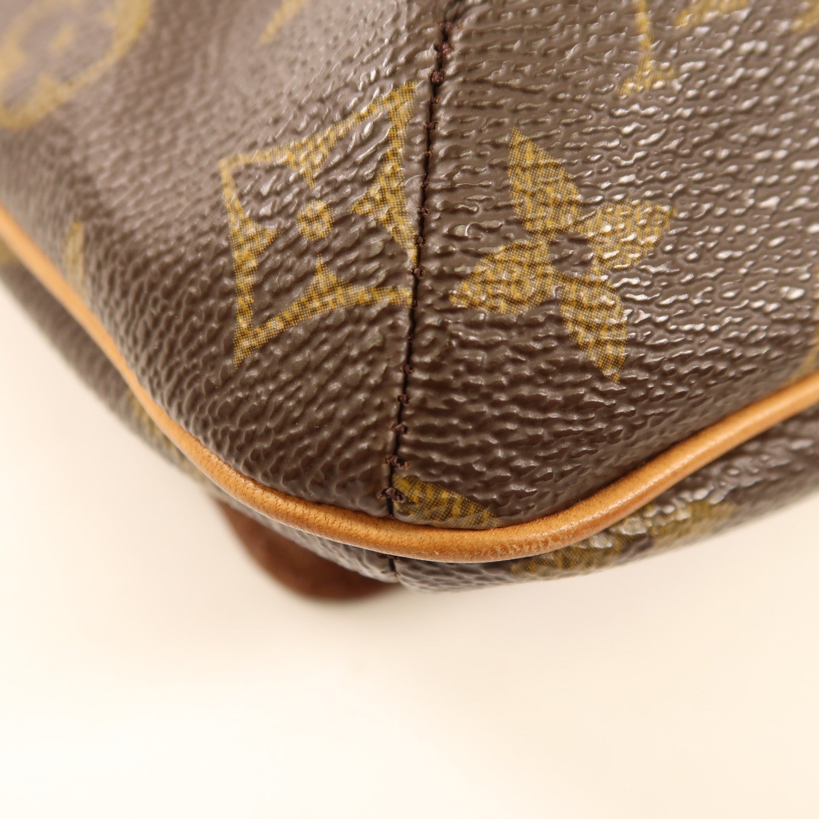 LOUIS VUITTON Monogram Musette Tango Short金扣肩背袋棕色