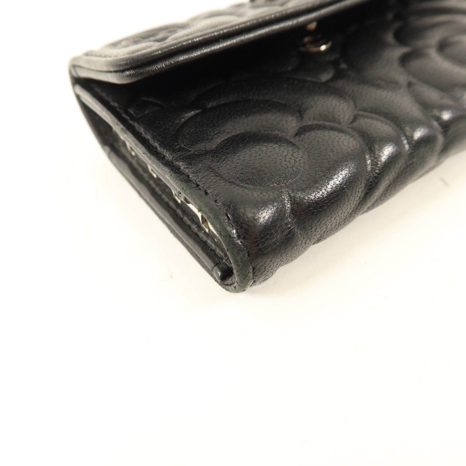 CHANEL 牛皮皮革Camellia Embossed Key Pouch鎖匙包