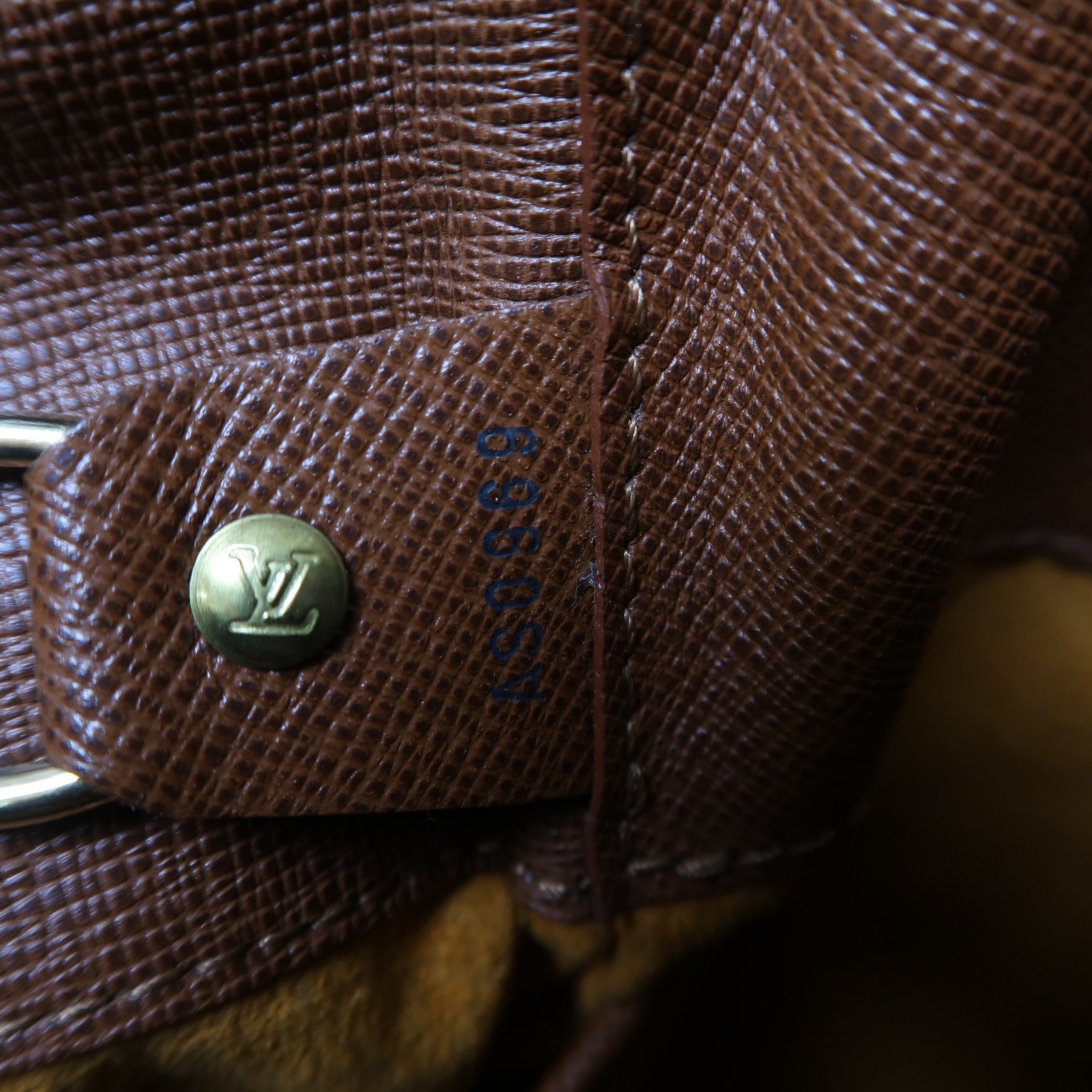 LOUIS VUITTON 【激減優惠】Monogram Musette金扣肩背袋啡色