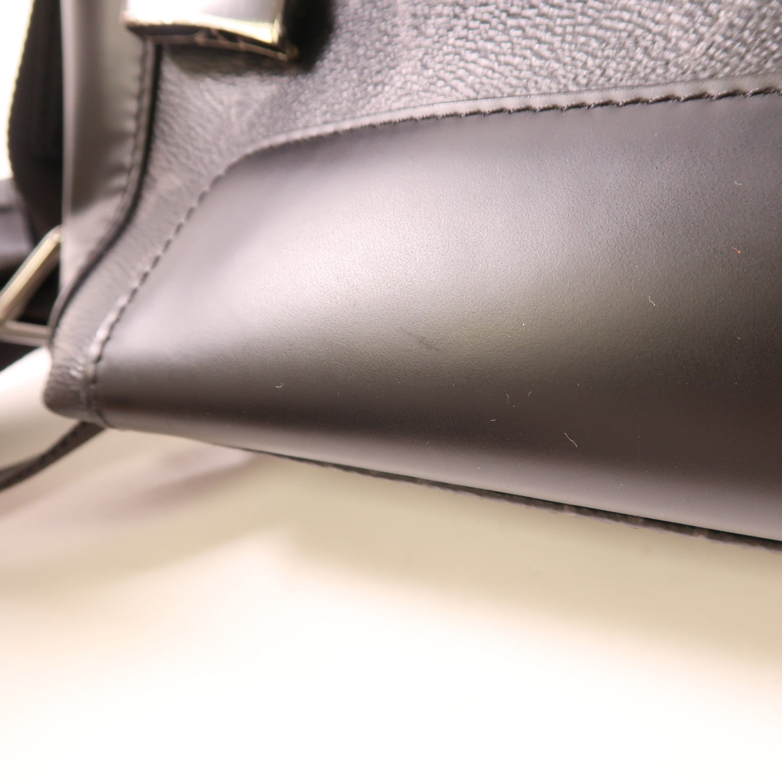 LOUIS VUITTON Monogram Eclipse Messenger PM Voyager銀扣肩背袋