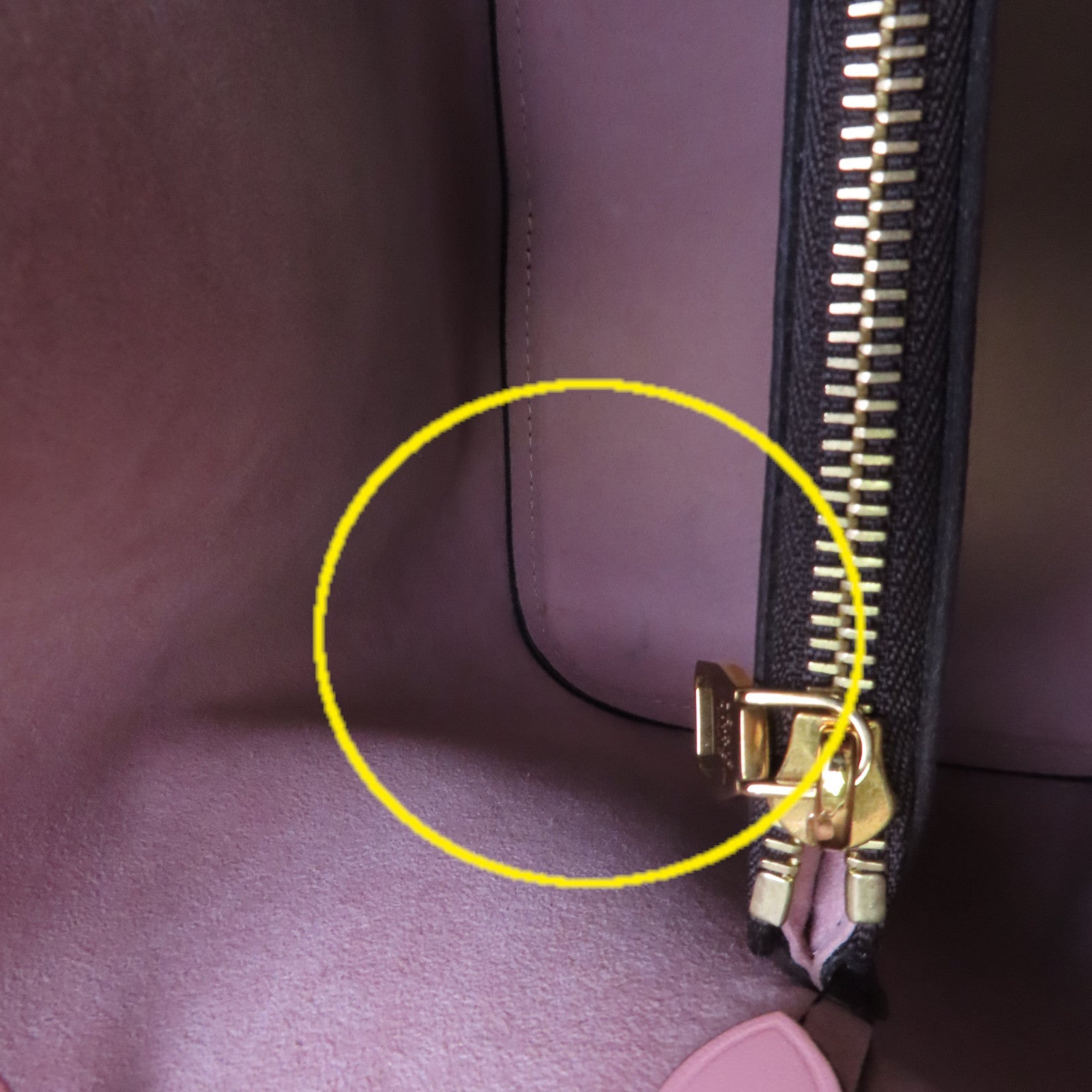 LOUIS VUITTON Monogram NeoNoe MM Shoulder Bag金扣肩背袋啡色/粉紅色