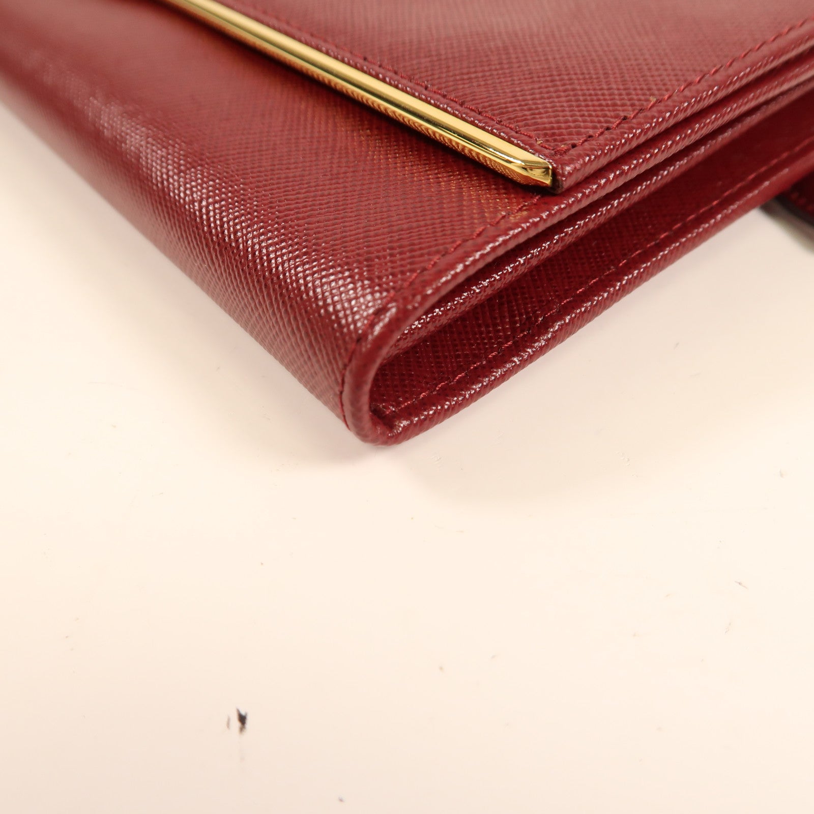 PRADA 牛皮皮革Clutch Bag金扣手拿包