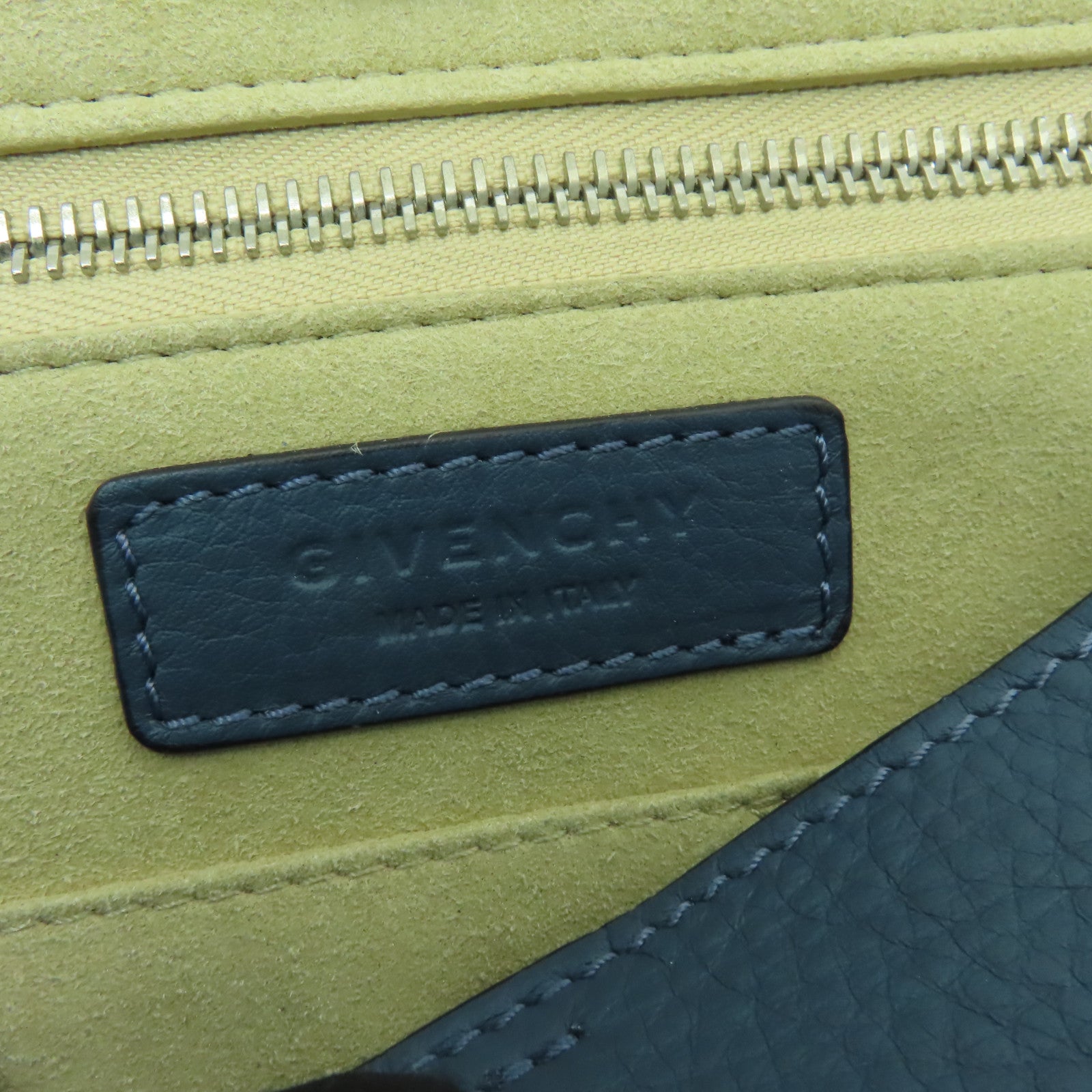 GIVENCHY 【清倉大減價】牛皮皮革Shoulder Bag銀扣手挽肩背兩用袋藍色