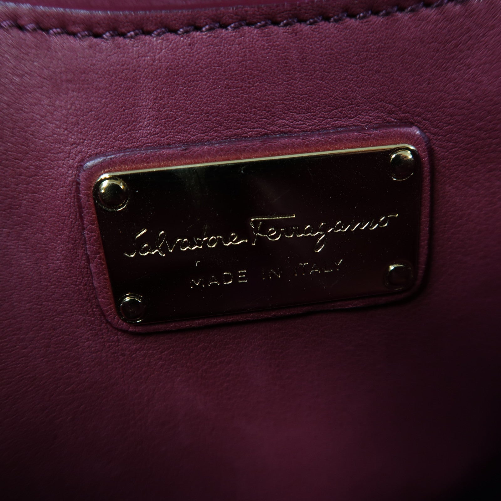 Salvatore Ferragamo 牛皮皮革2 Way Shoulder金扣手挽肩背兩用袋粉紅色