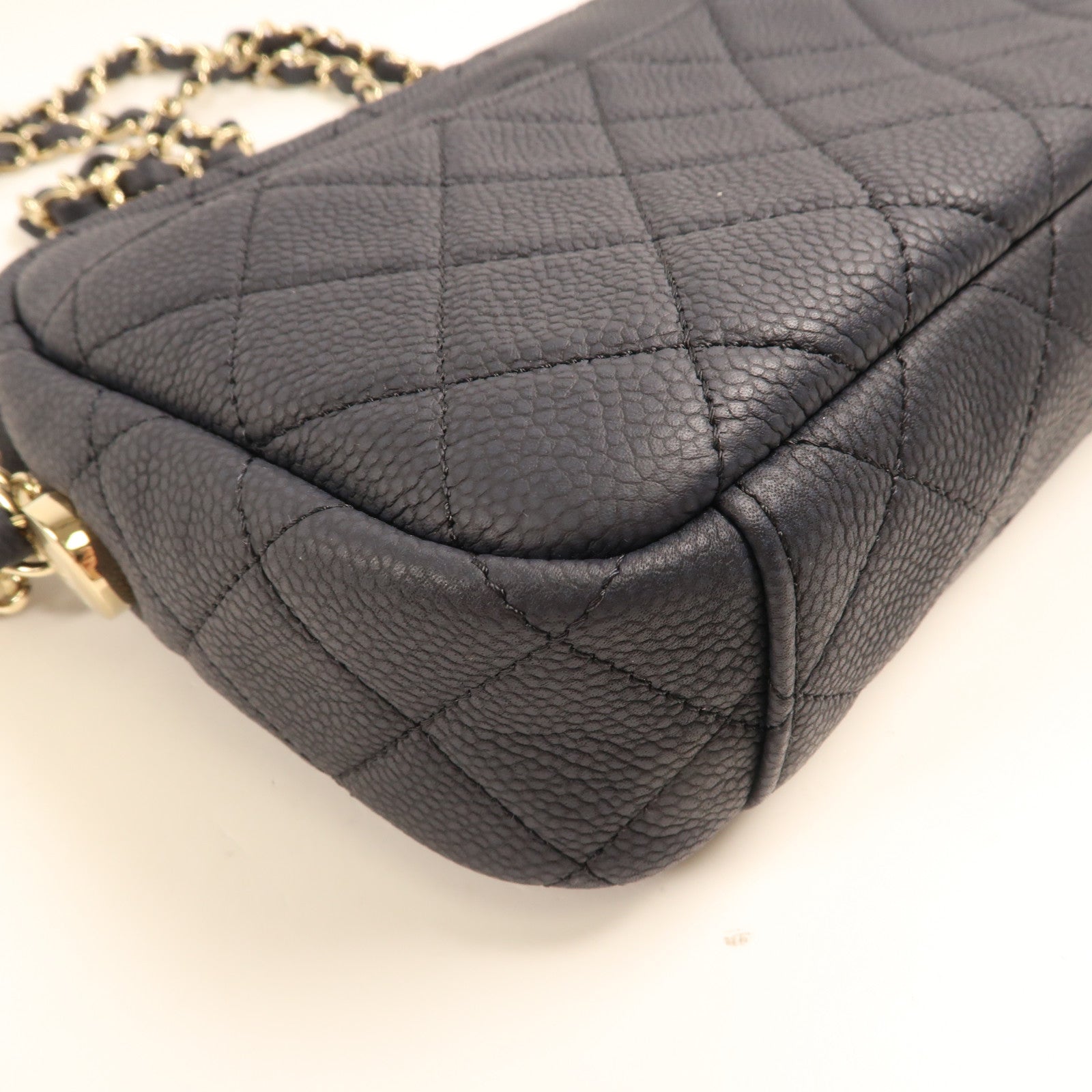CHANEL 牛皮皮革Chain Shoulder金扣鏈帶肩背袋