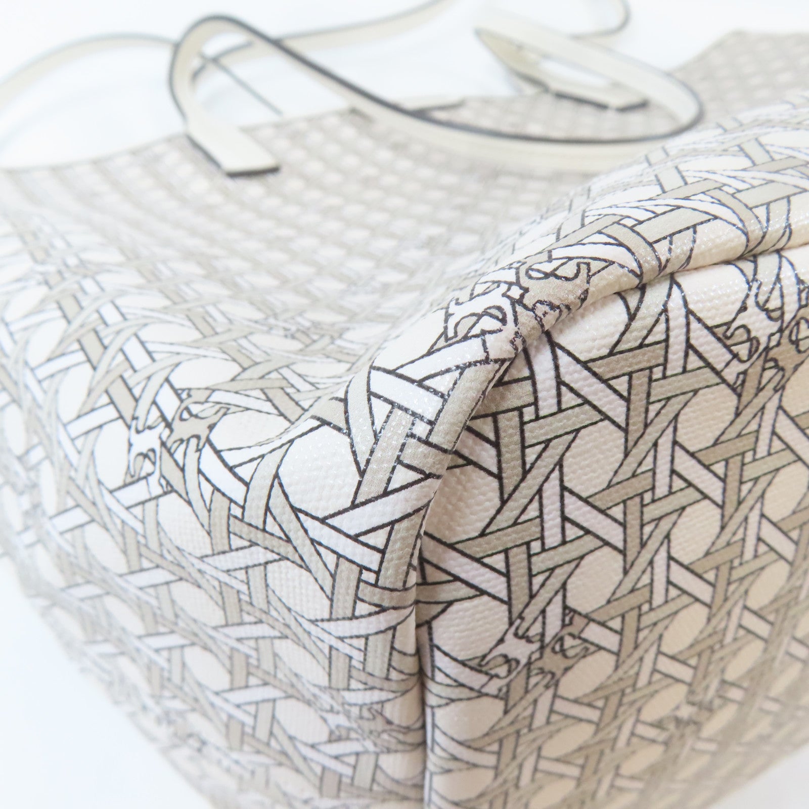 Tory Burch 塗層帆布Tote Bag金扣手挽袋米色