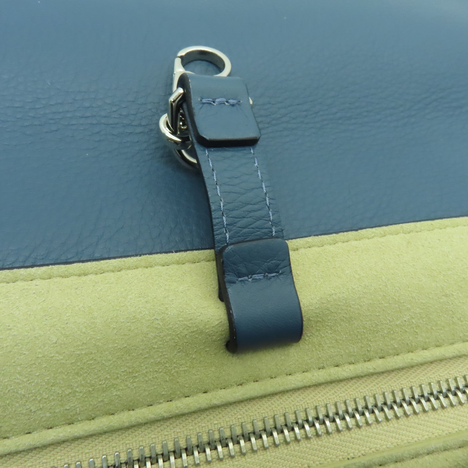 GIVENCHY 【清倉大減價】牛皮皮革Shoulder Bag銀扣手挽肩背兩用袋藍色