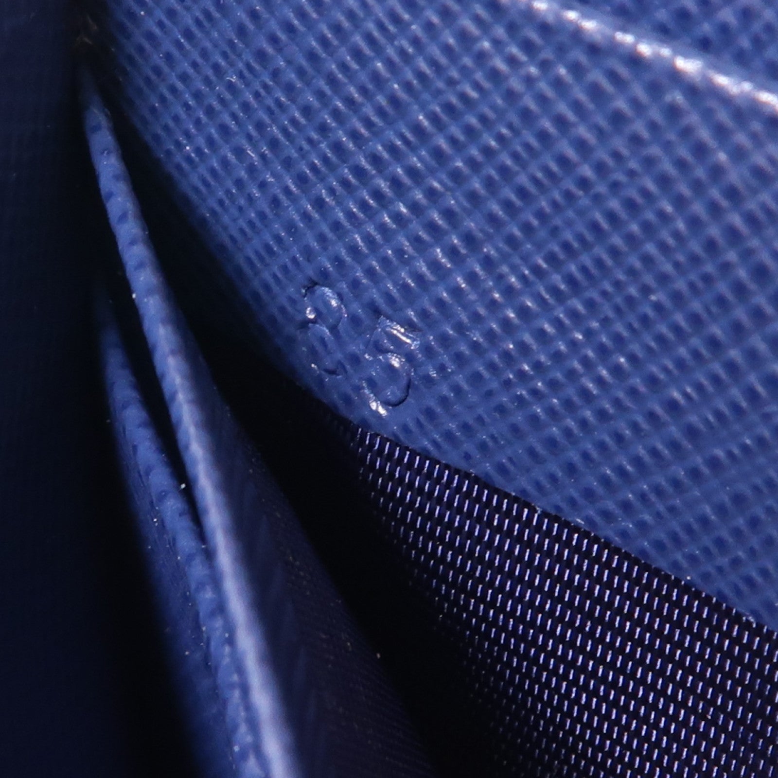 PRADA 牛皮皮革Long Wallet金扣長錢包