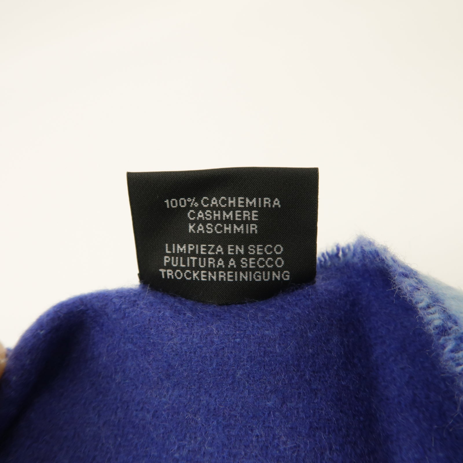 HERMES 【激減優惠】Cashmere Scarf圍巾藍色