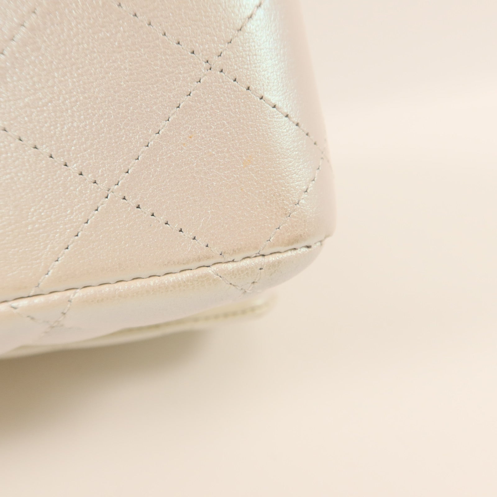 CHANEL 牛皮皮革Classic 25金扣鏈帶肩背袋