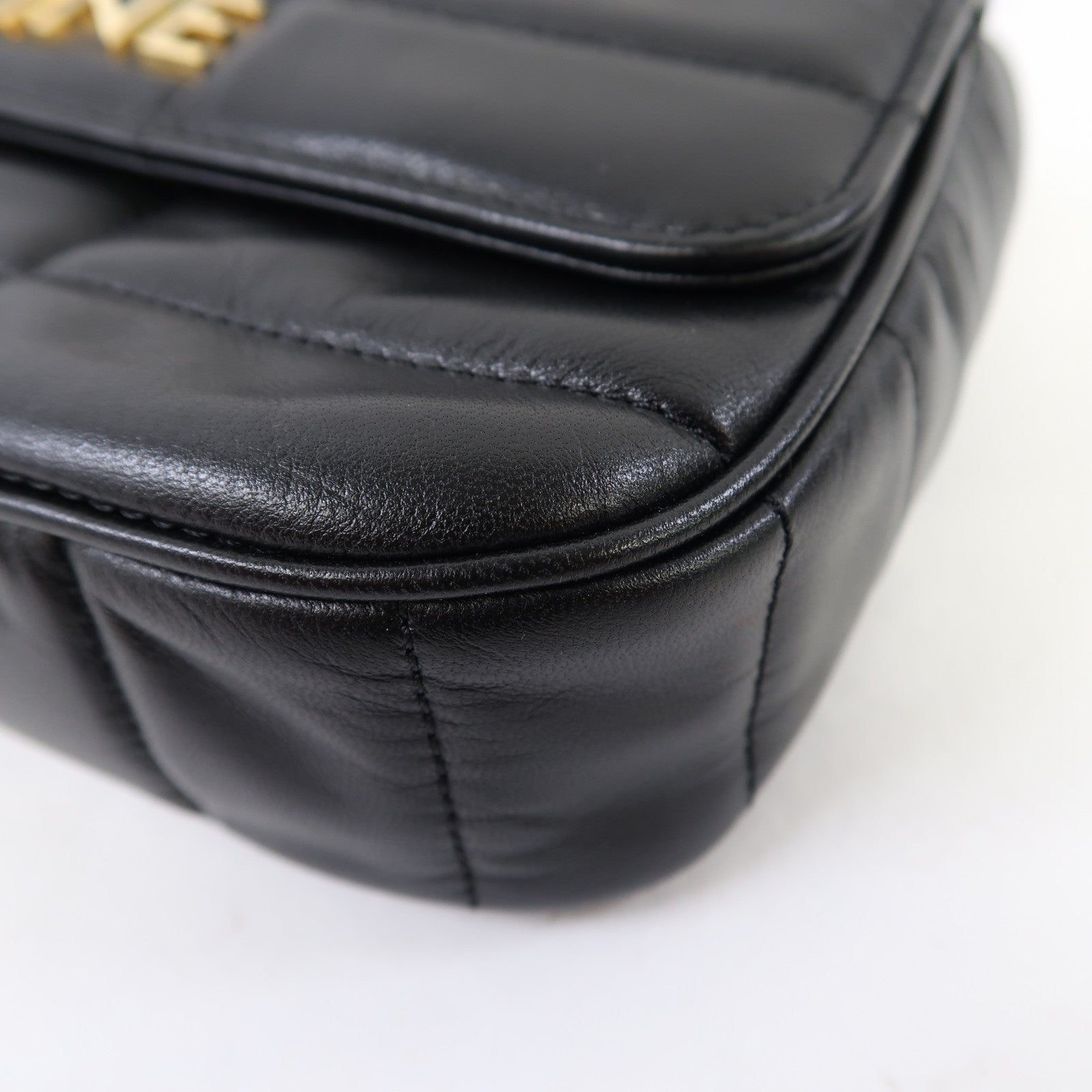 CELINE 牛皮皮革Matelasse Bag金扣鏈帶肩背袋黑色