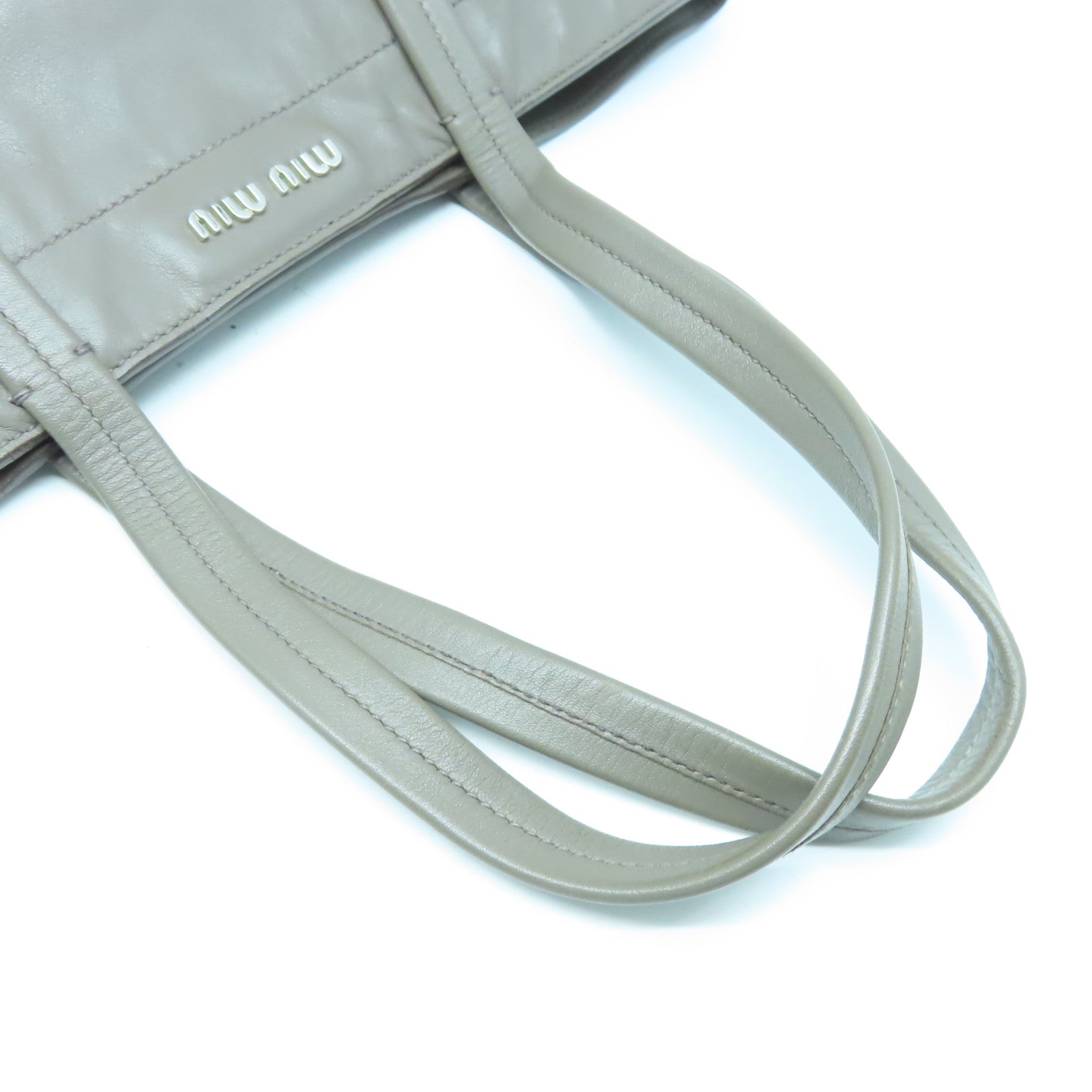 Miu Miu 【激減優惠】牛皮皮革Tote Bag銀扣手挽袋黑色/灰色