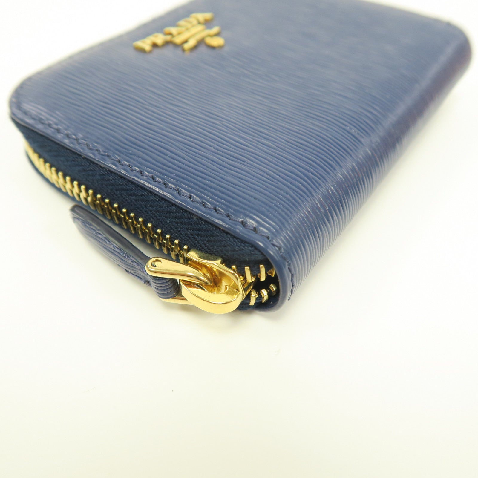PRADA Saffiano皮革Coin Case金扣卡片套藍色