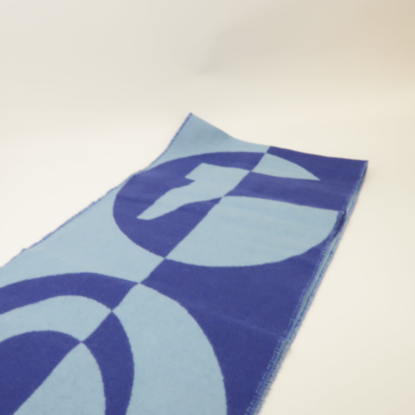 HERMES 【激減優惠】Cashmere Scarf圍巾藍色