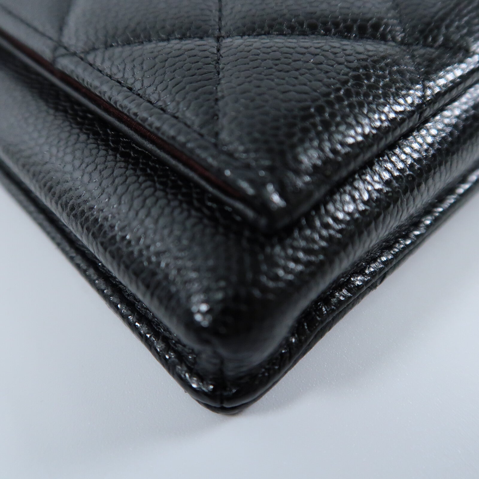 CHANEL 牛皮皮革Phone Bag銀扣鏈帶肩背袋