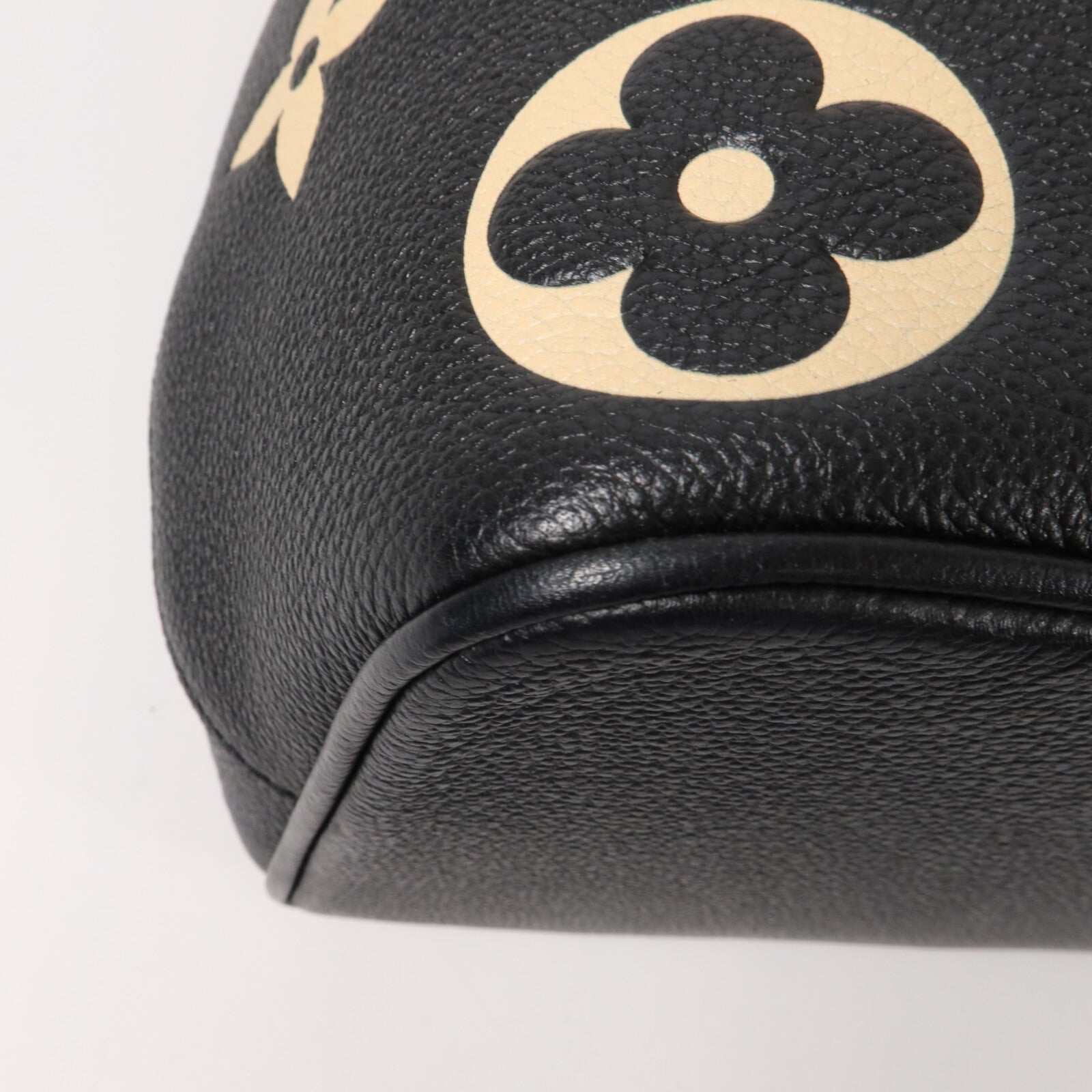 LOUIS VUITTON Monogram Empreinte Bicolor Neo Noe MM手挽肩背兩用袋