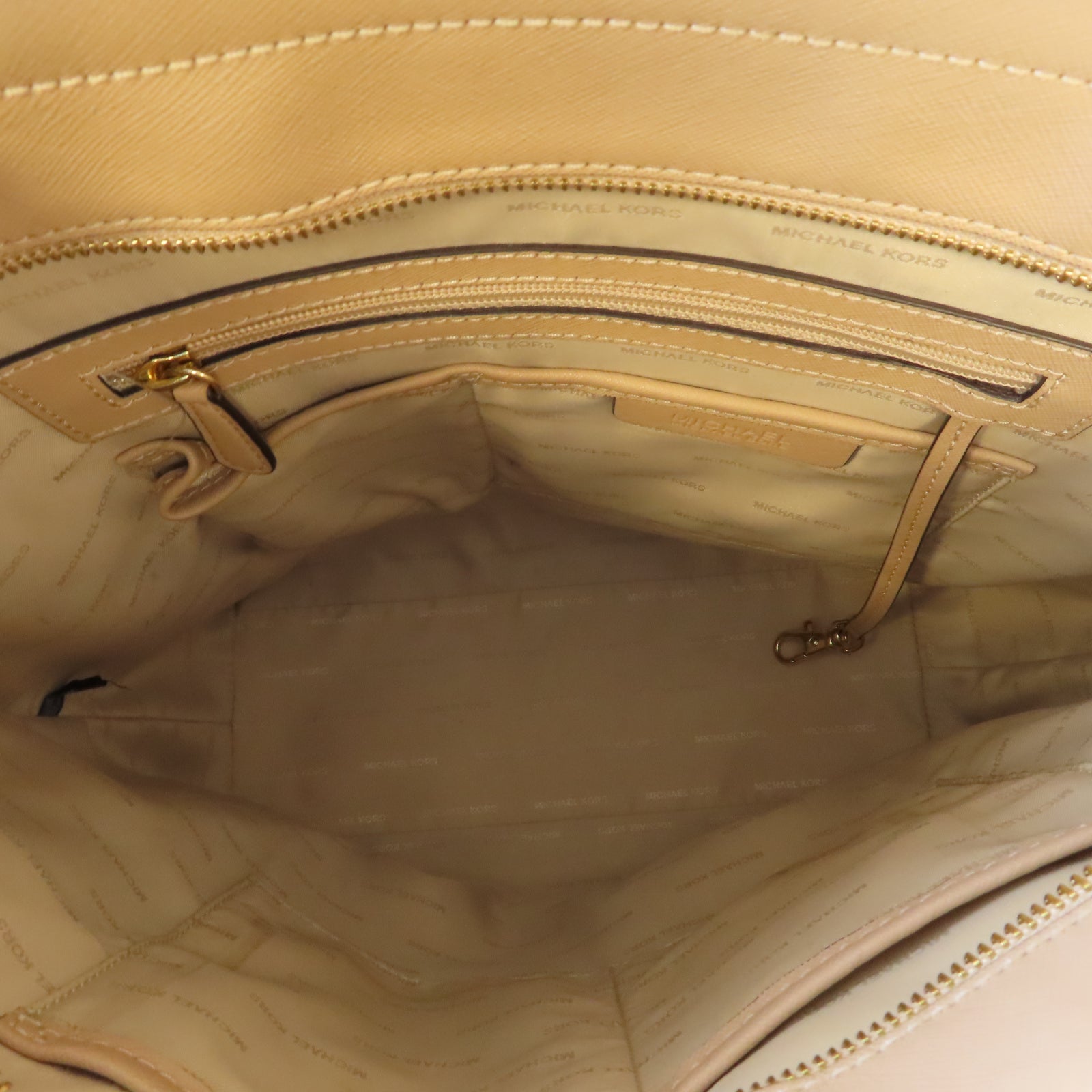 Michael Kors 【清倉大減價】牛皮皮革Shoulder Bag金扣手挽肩背兩用袋米色