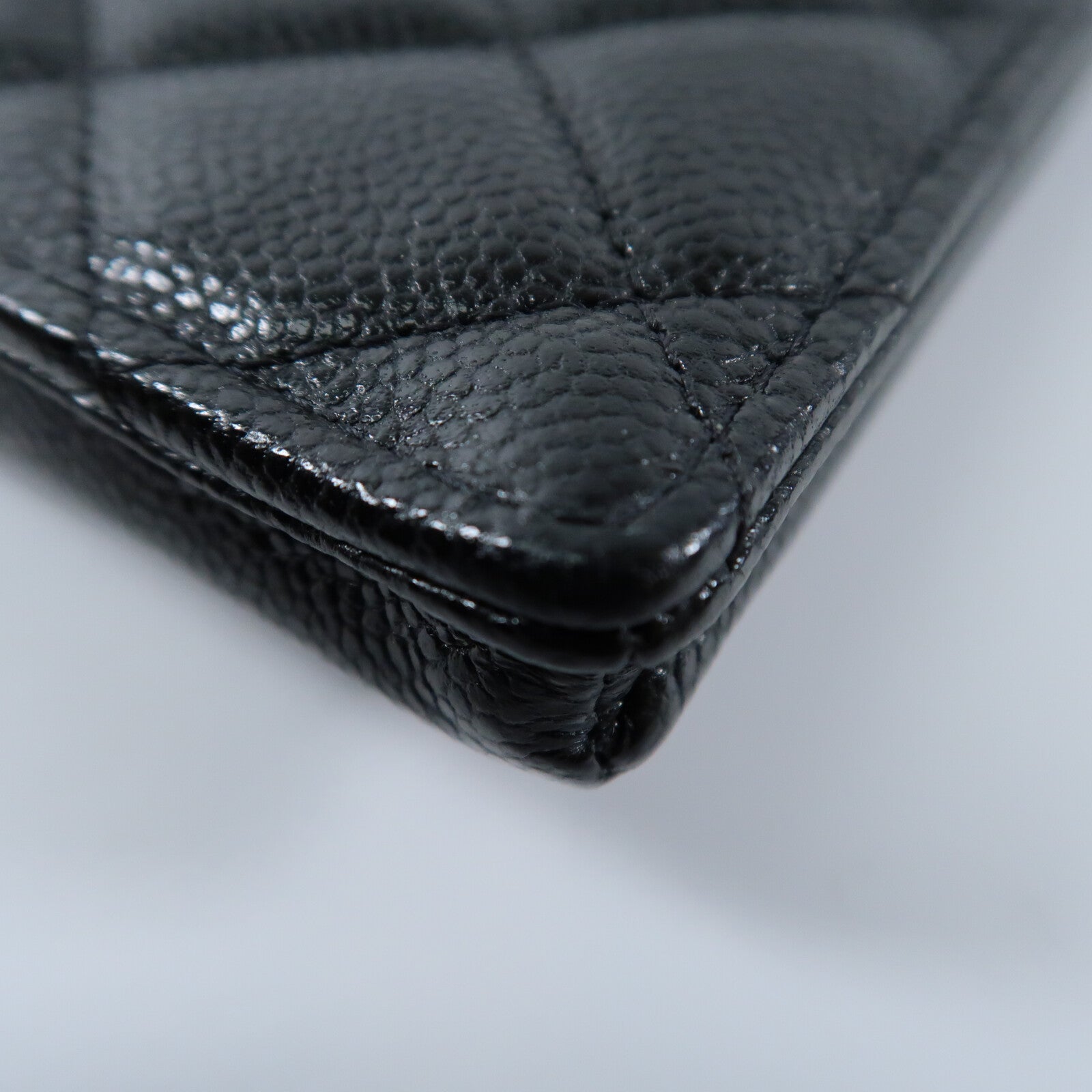 CHANEL 牛皮皮革Phone Bag銀扣鏈帶肩背袋